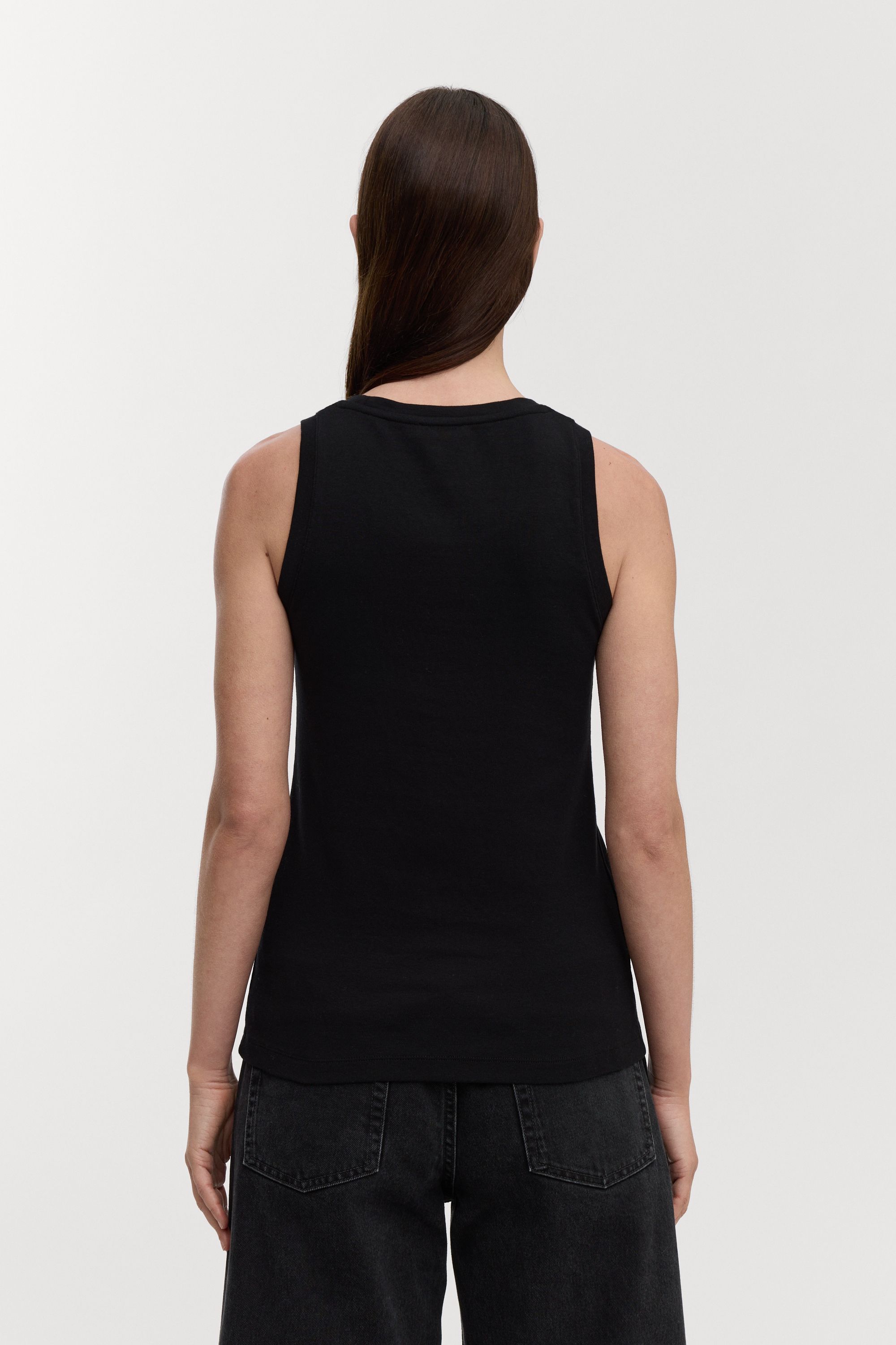Image number 4 of The Tank Top