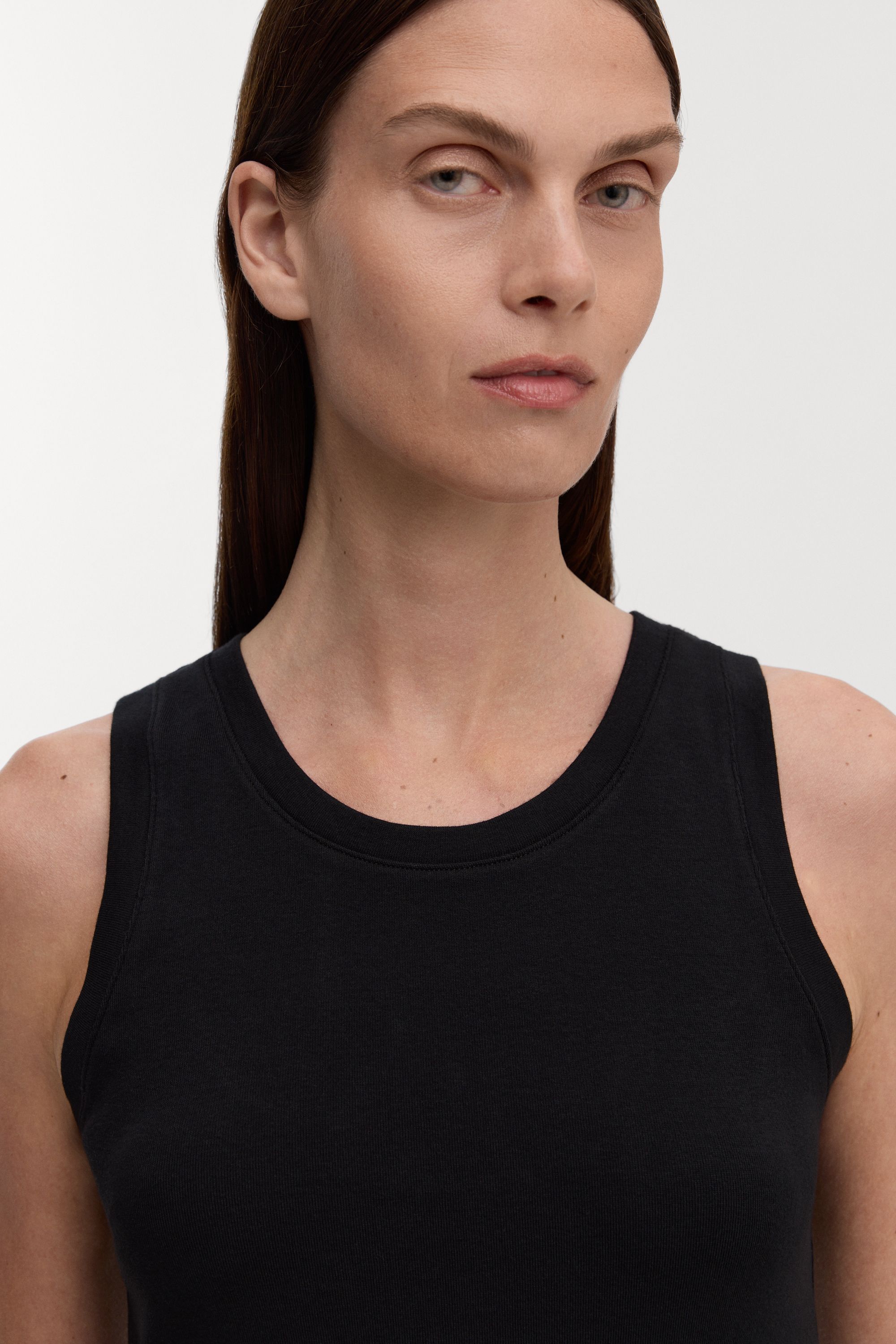 Image number 5 of The Tank Top