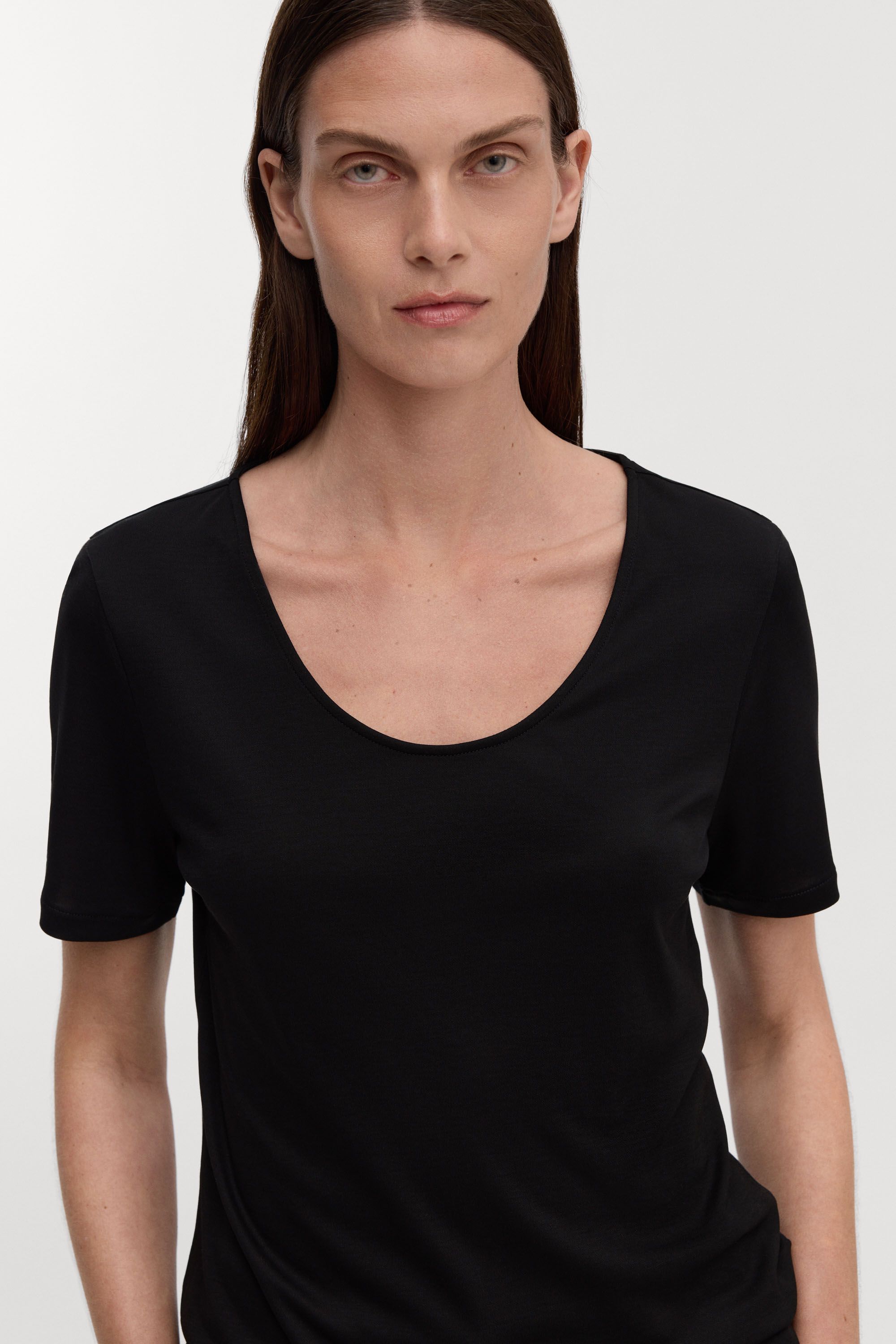 Image number 5 of The Scoop Neck Top
