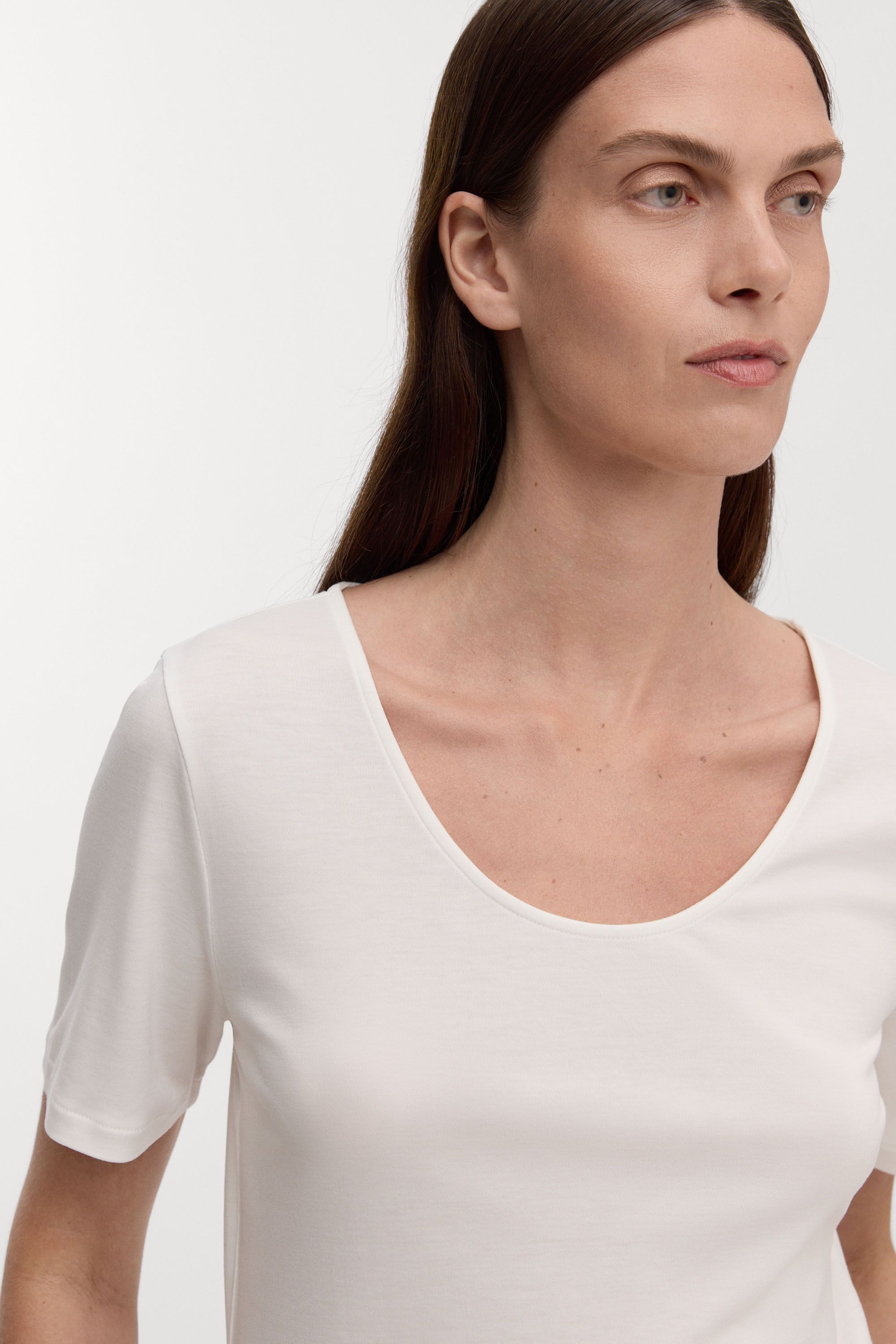 Image number 4 of The Scoop Neck Top