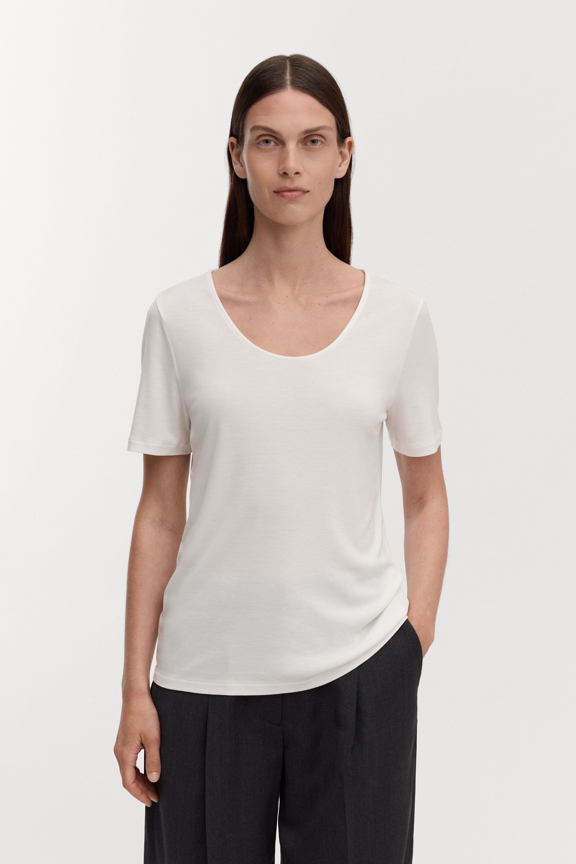 Image number 5 of The Scoop Neck Top