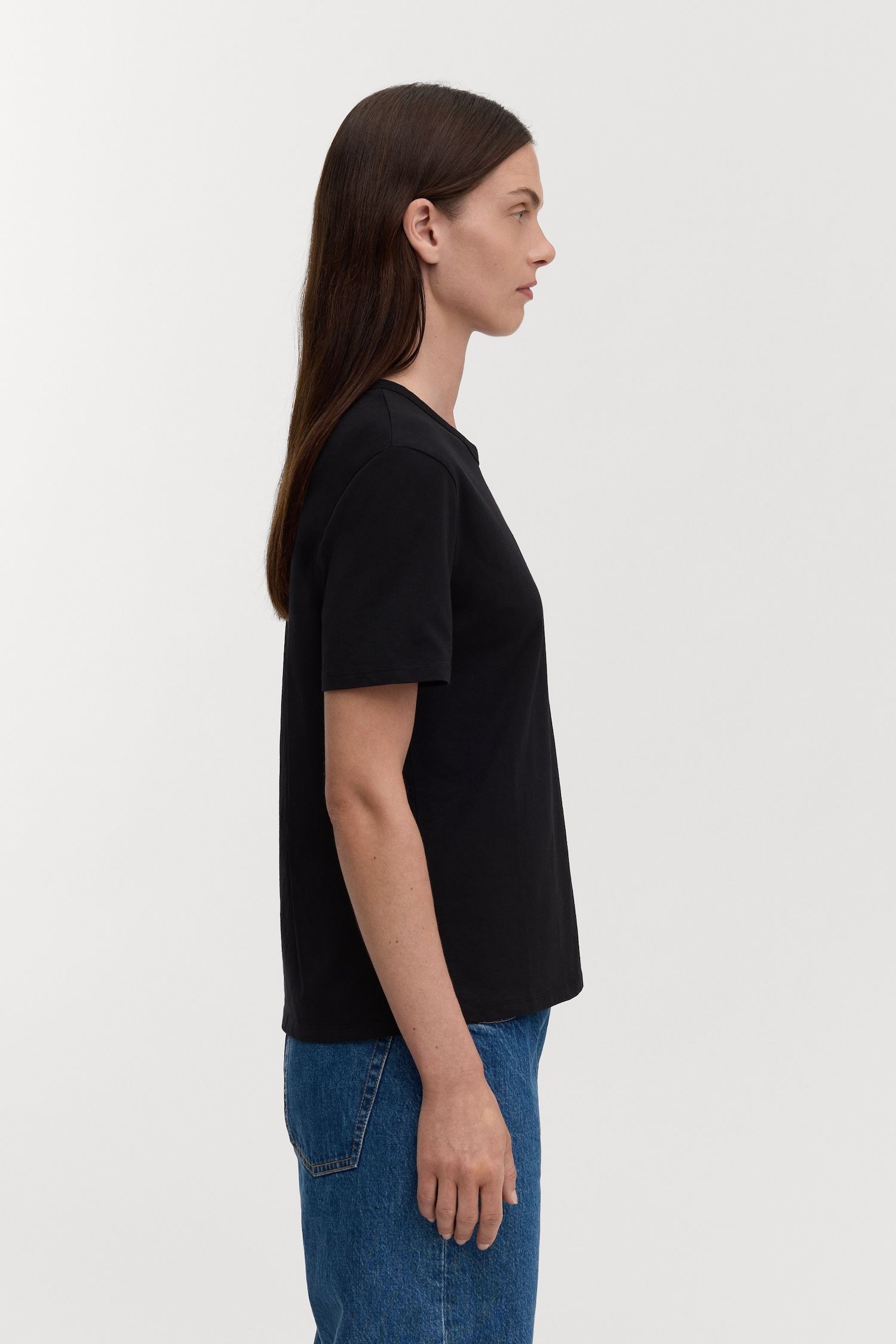 Image number 3 of The T-Shirt