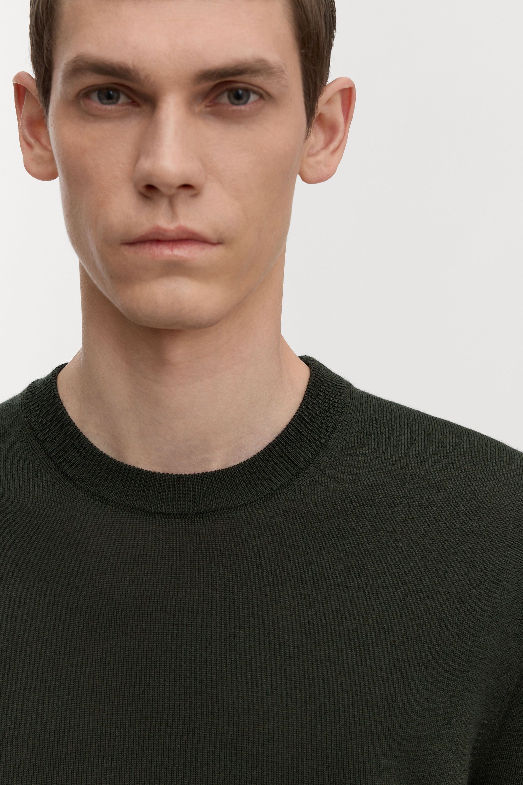 Image number 5 of The Merino Sweater
