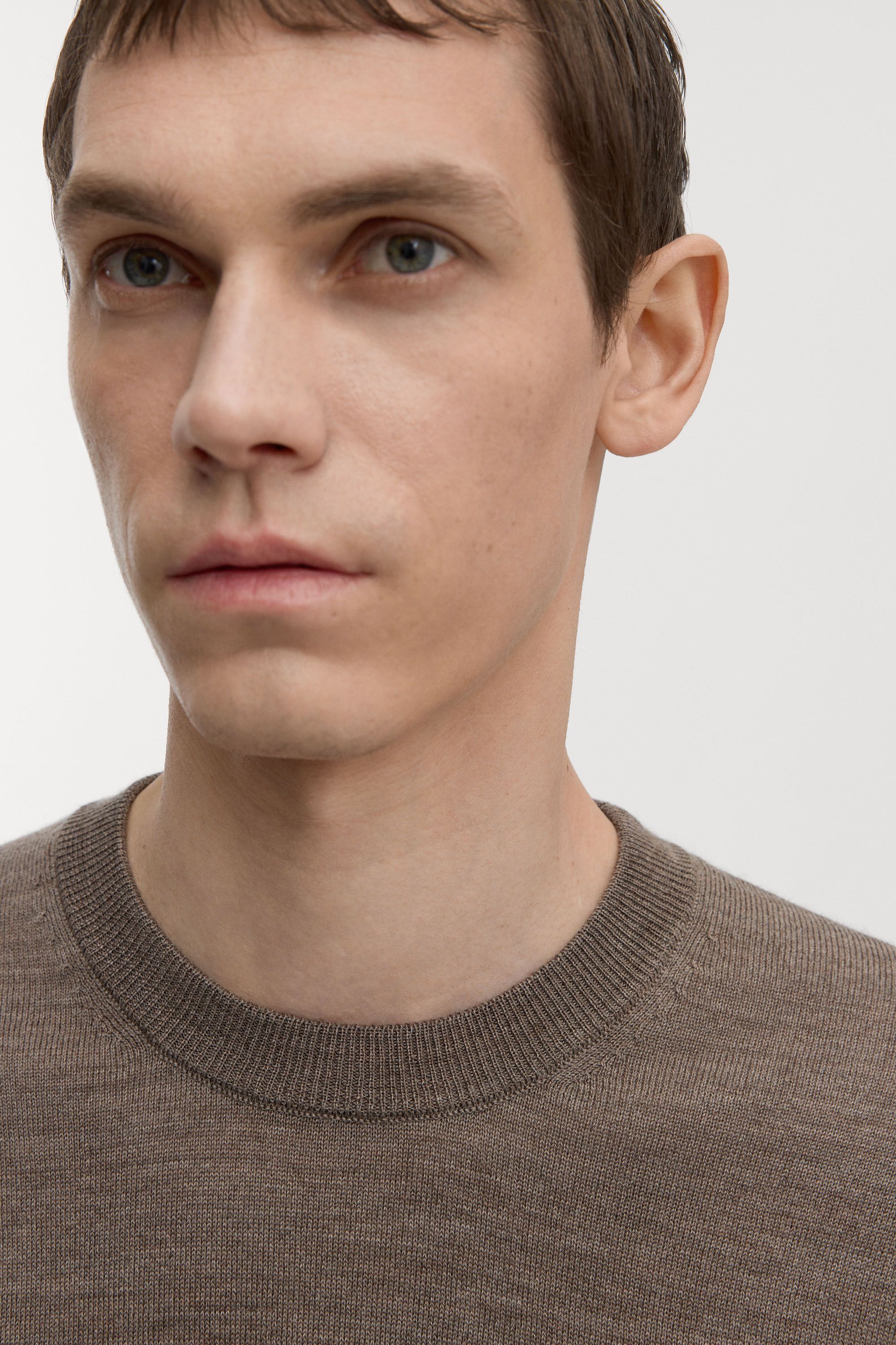 Image number 5 of The Merino Sweater
