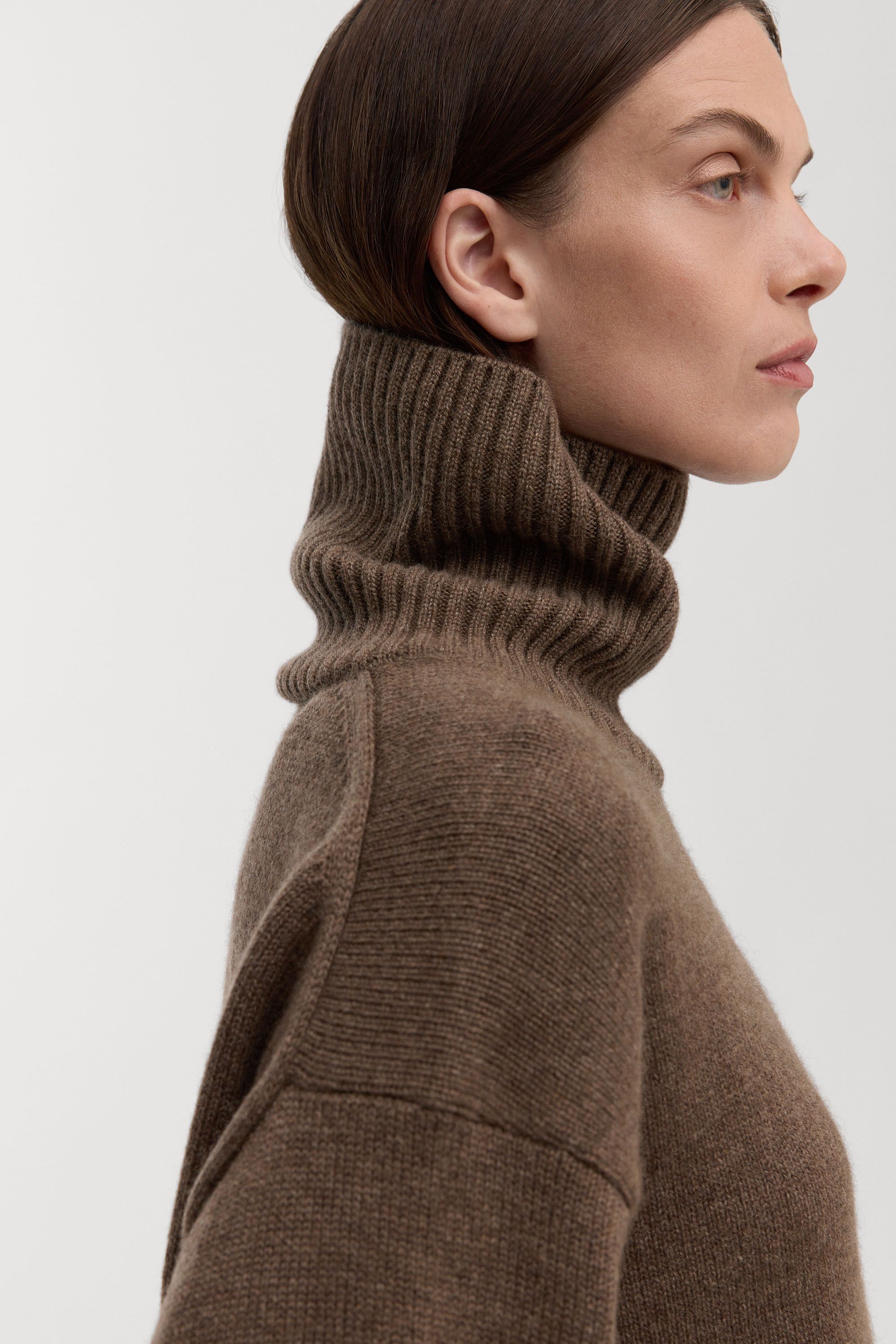 Image number 5 of The Cashmere Roll Neck - Coming Soon