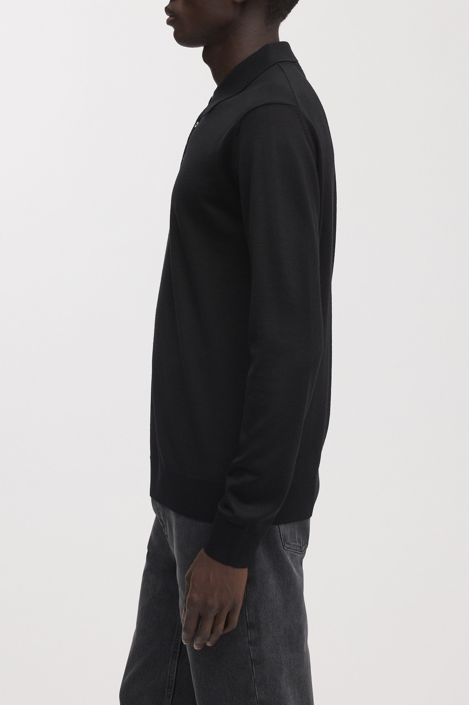 Image number 3 of The Merino Wool Polo v1.4 - Archive