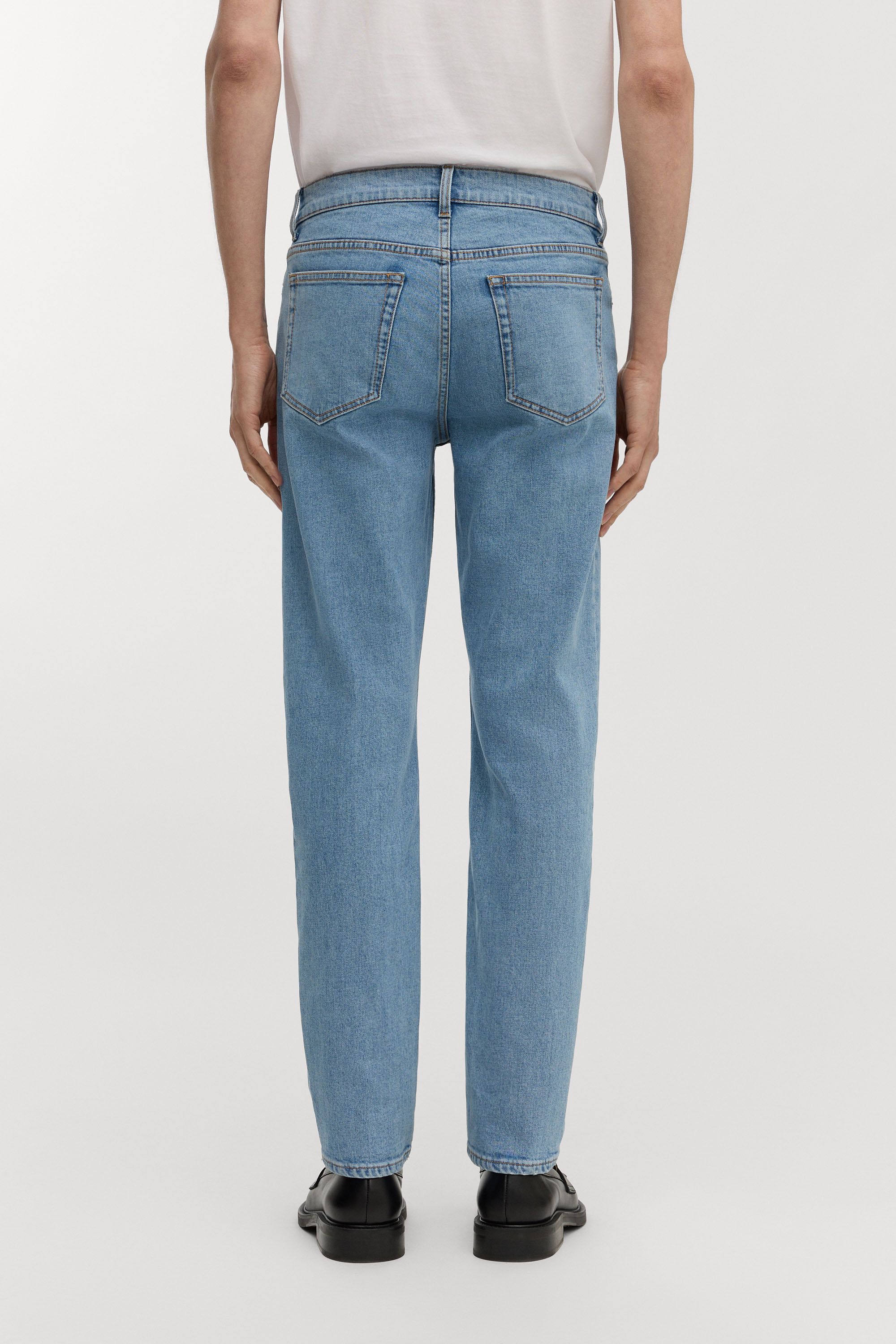 Image number 4 of The Slim Jeans - Coming Soon