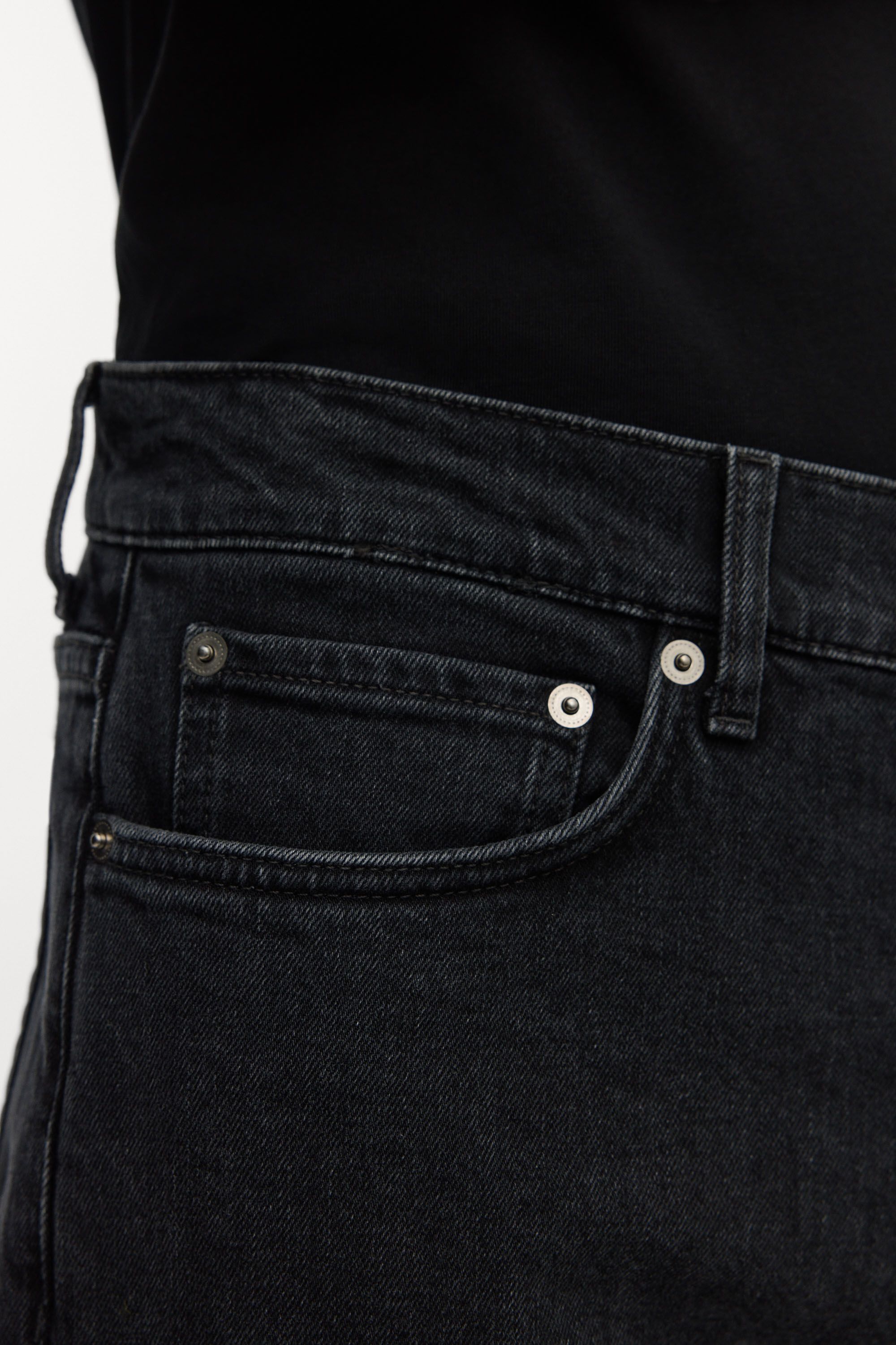 Image number 6 of The Slim Jeans - Coming Soon