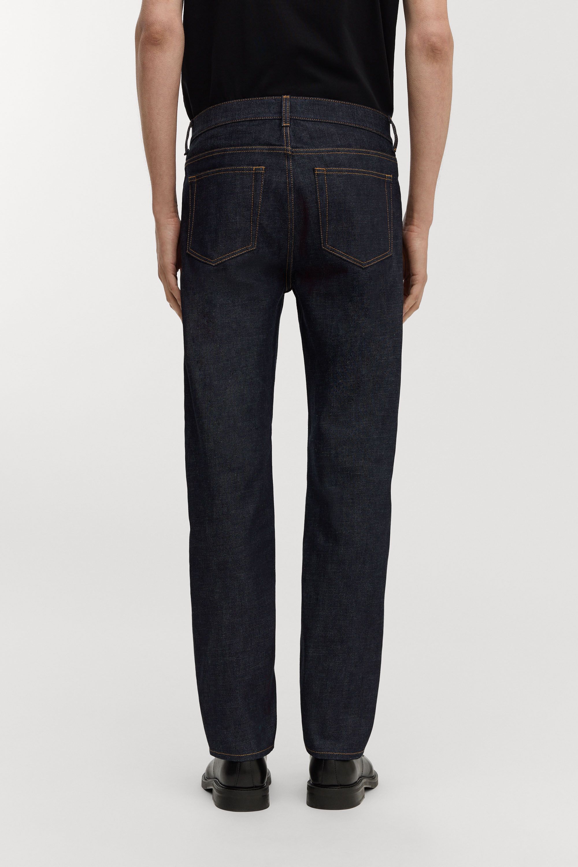 Image number 4 of The Slim Jeans - Coming Soon