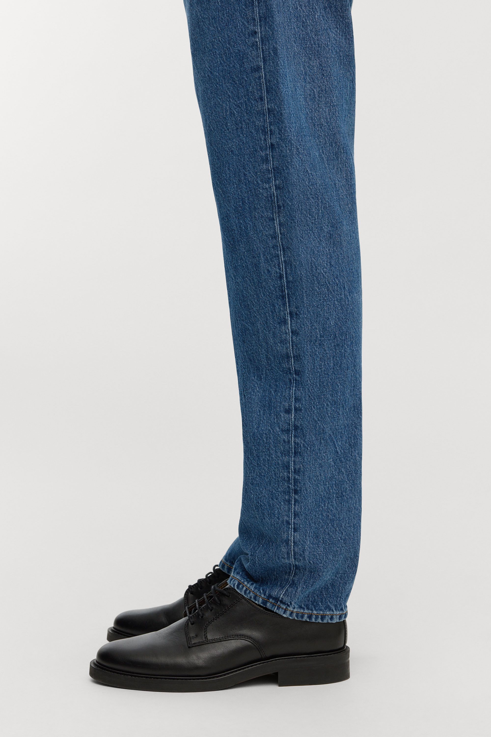 Image number 6 of The Regular Jeans - Coming Soon