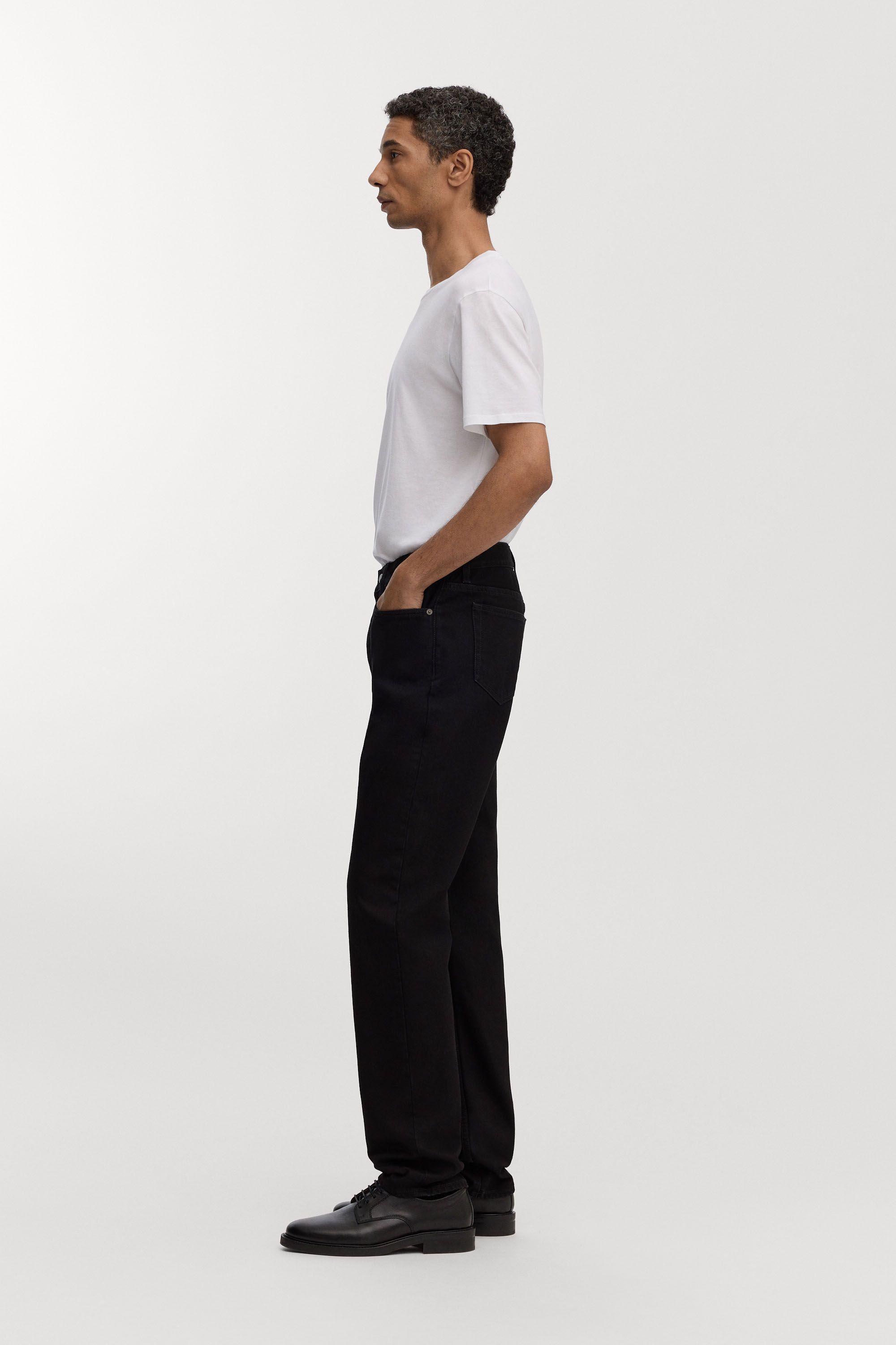 Image number 3 of The Regular Jeans - Coming Soon
