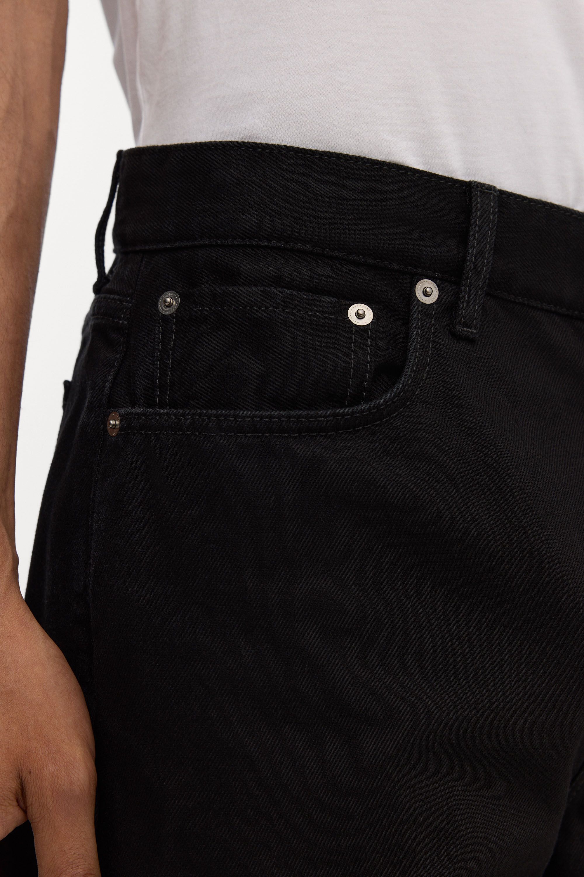 Image number 5 of The Regular Jeans - Coming Soon