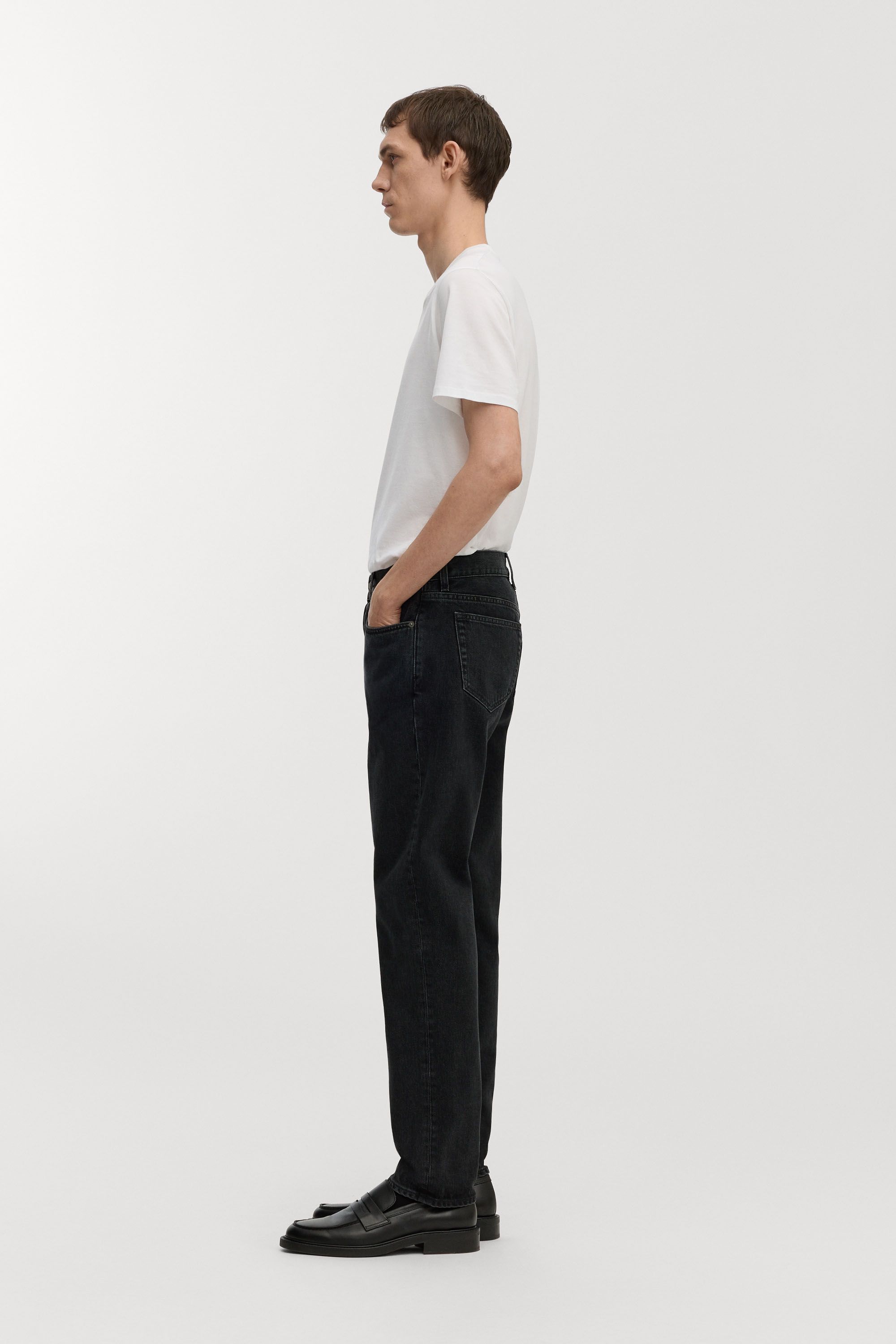 Image number 3 of The Regular Jeans - Coming Soon