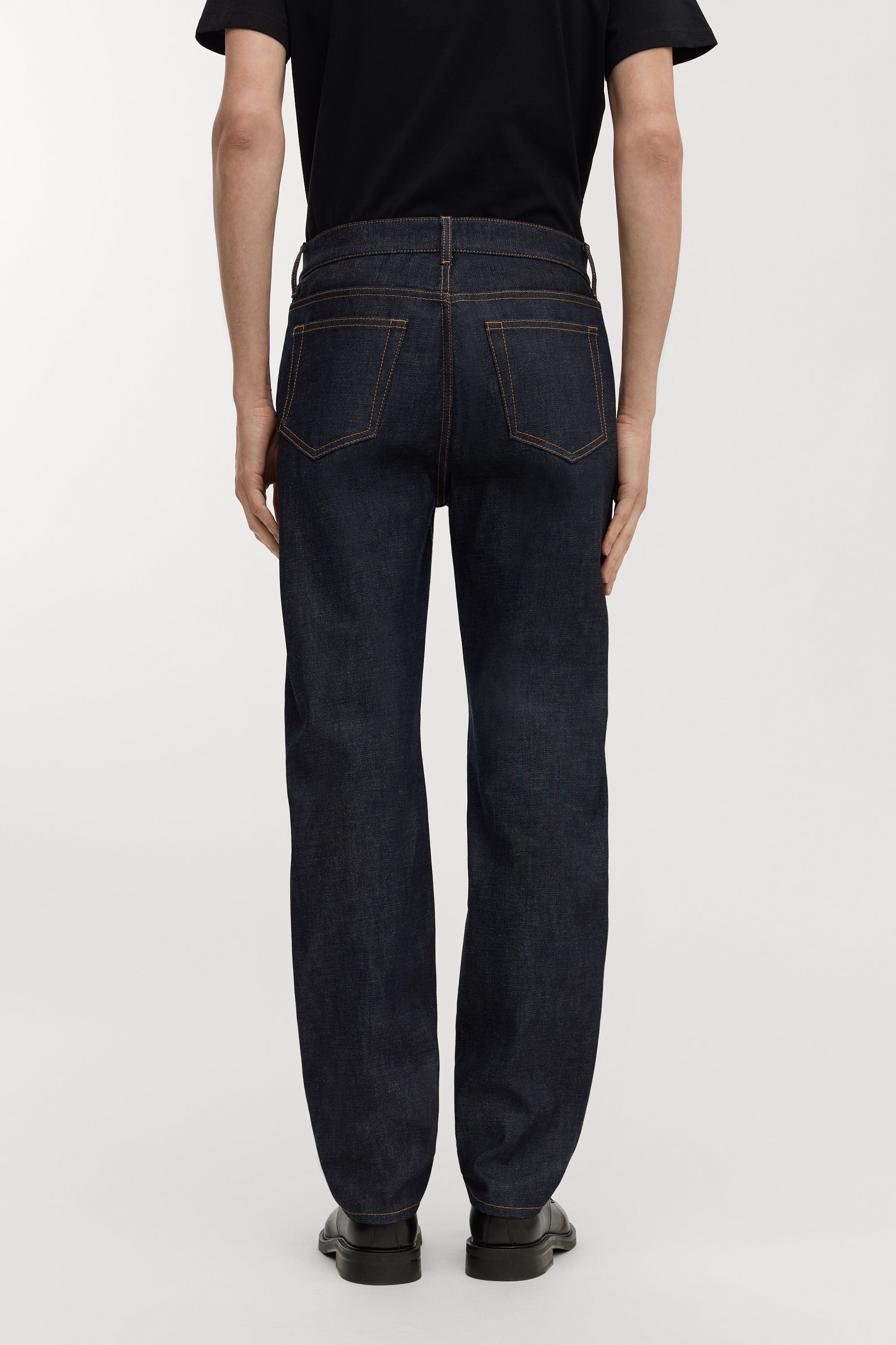 Image number 4 of The Regular Jeans - Coming Soon