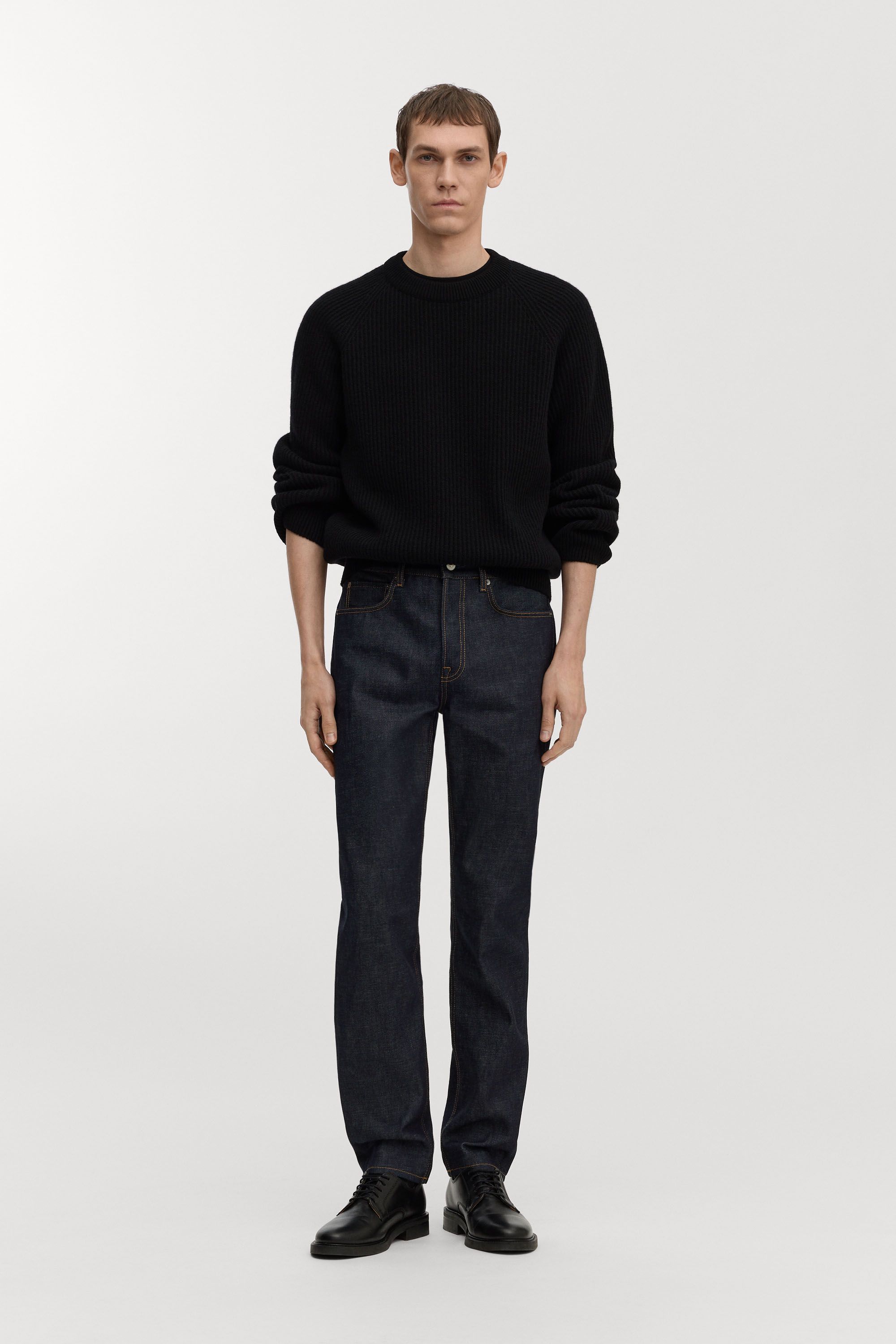 Image number 7 of The Regular Jeans - Coming Soon