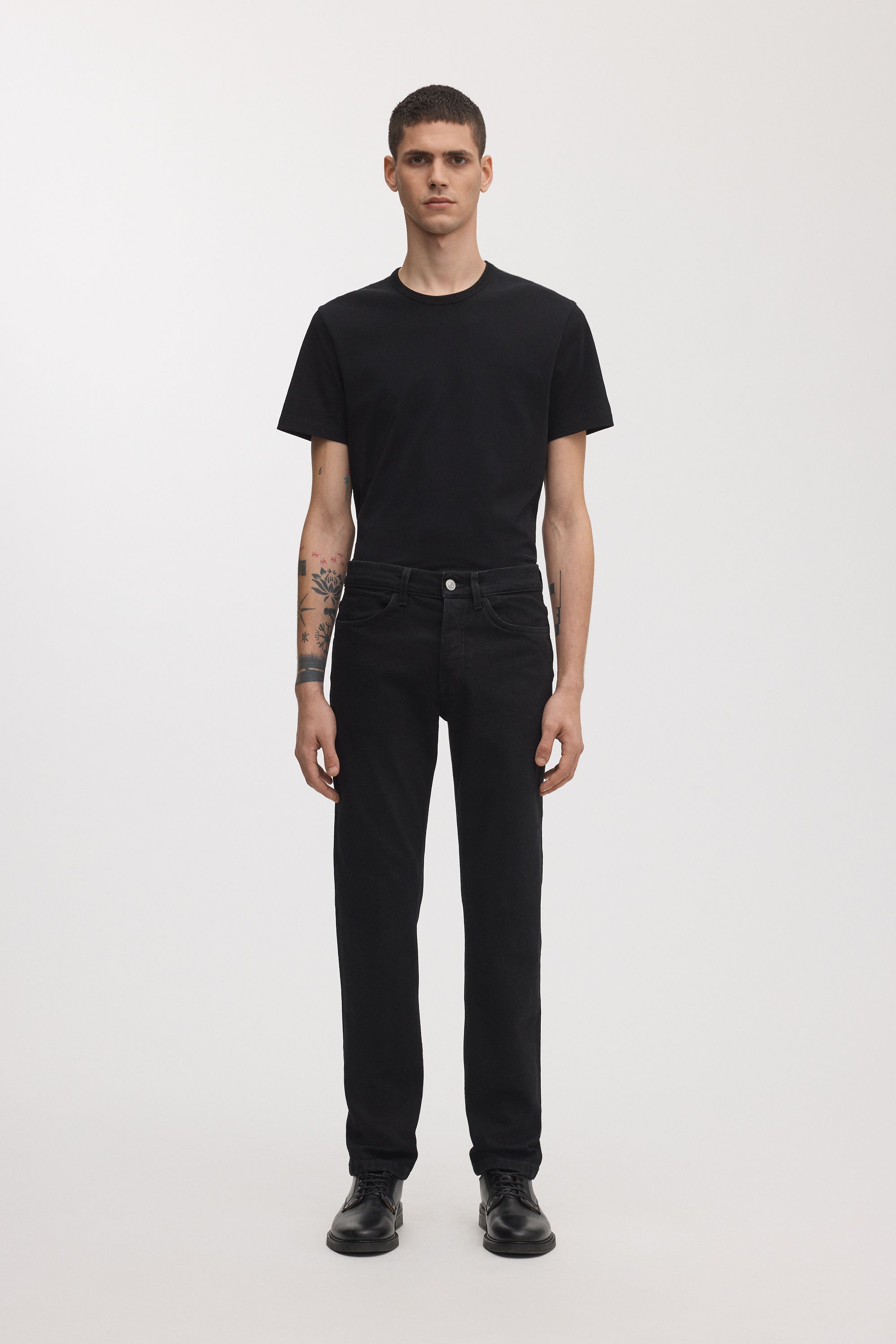 The Slim Jeans