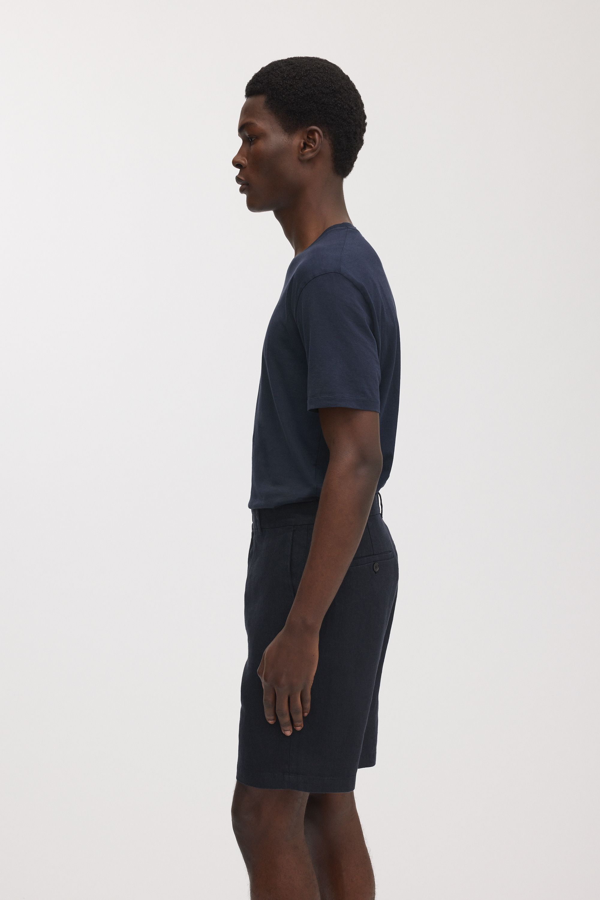 Image number 3 of The Linen Shorts