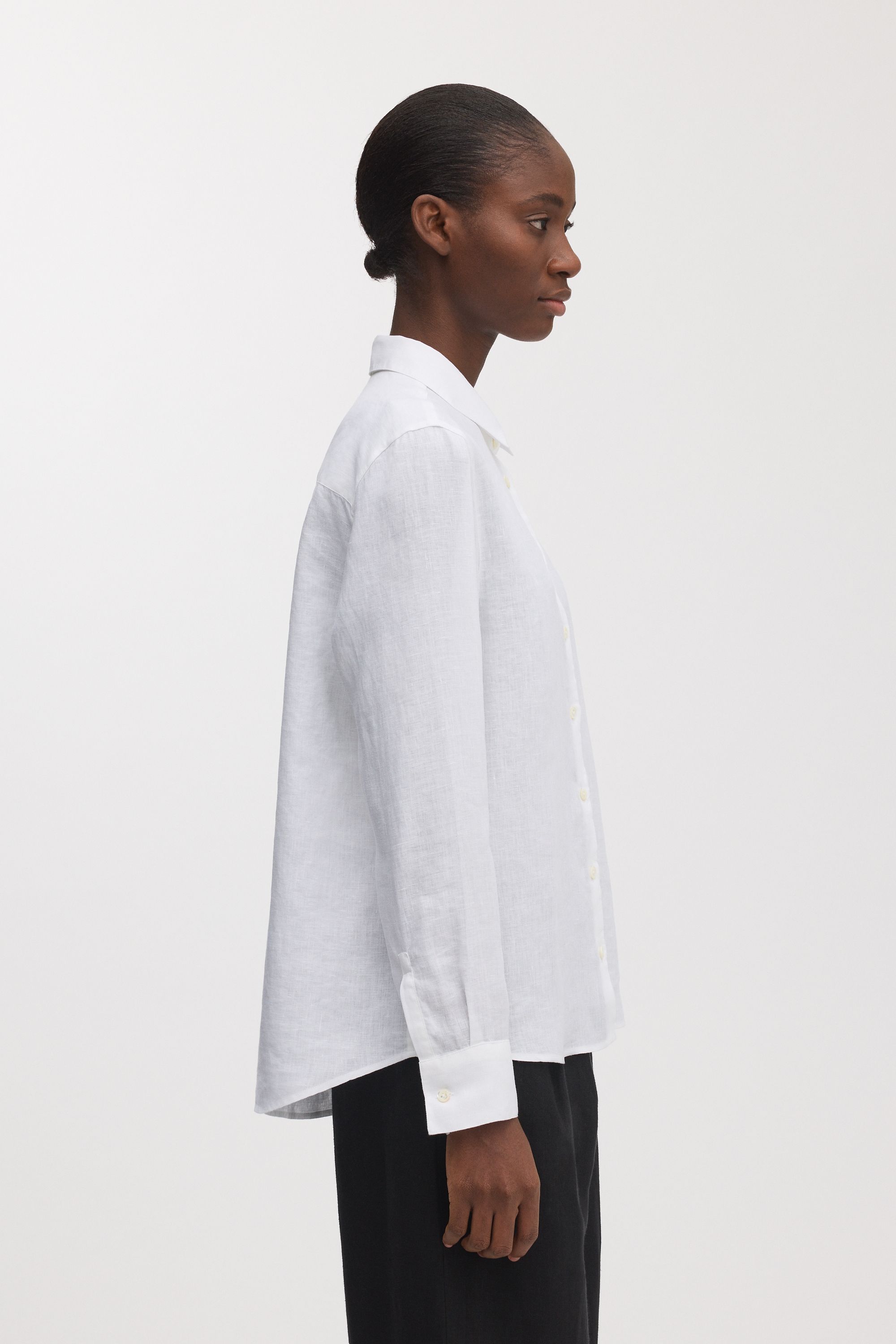 Image number 2 of The Linen Shirt