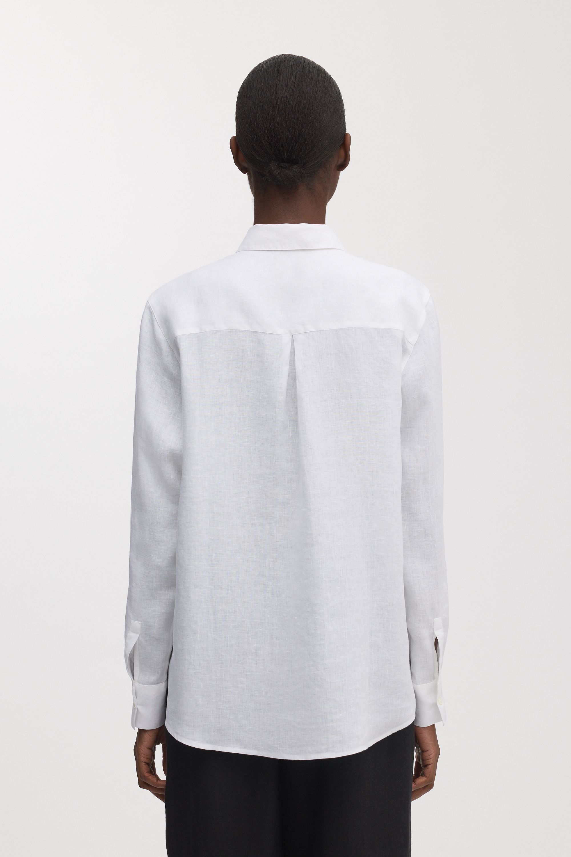 Image number 3 of The Linen Shirt