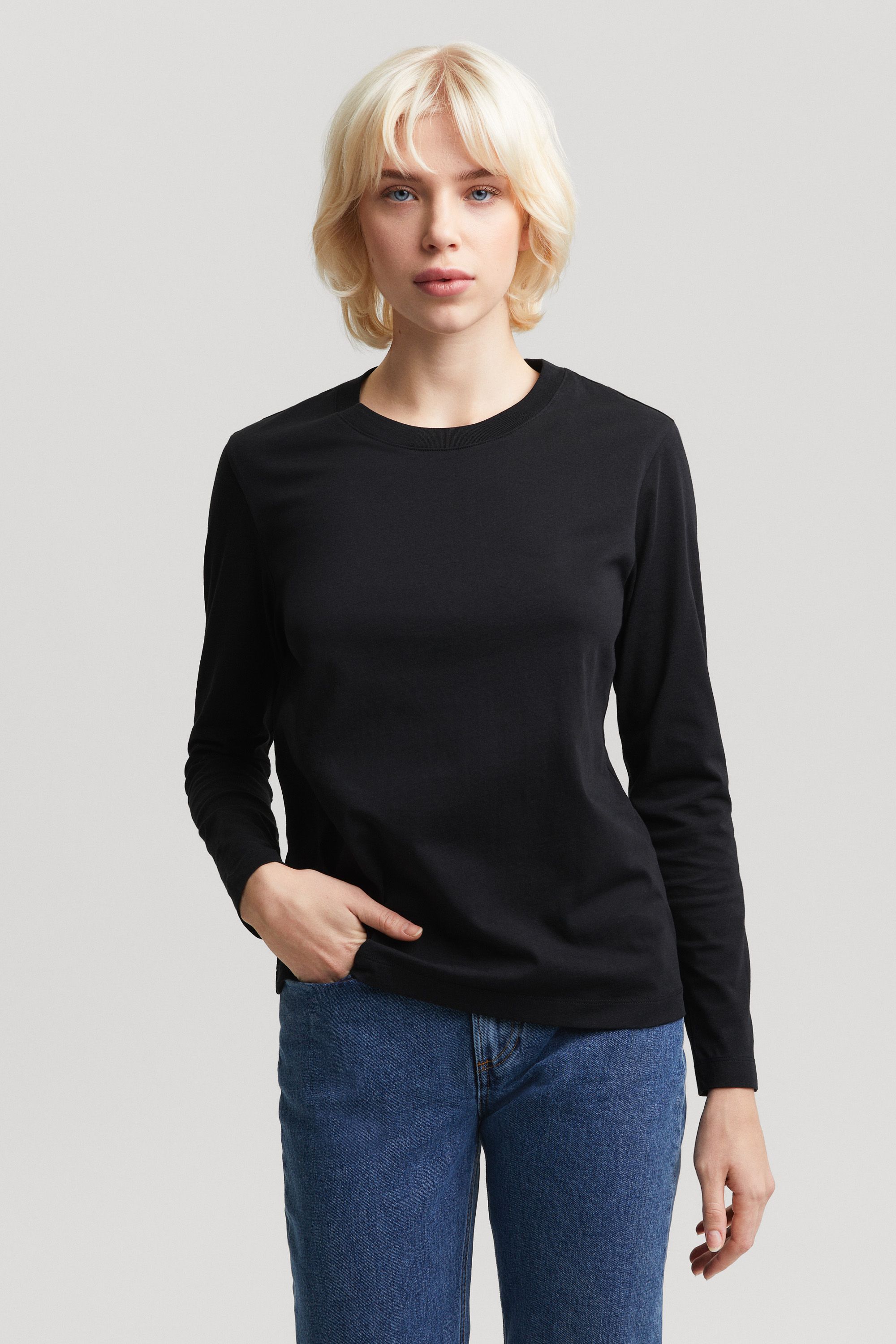 Image number 2 of The Long Sleeve T-Shirt - Archive