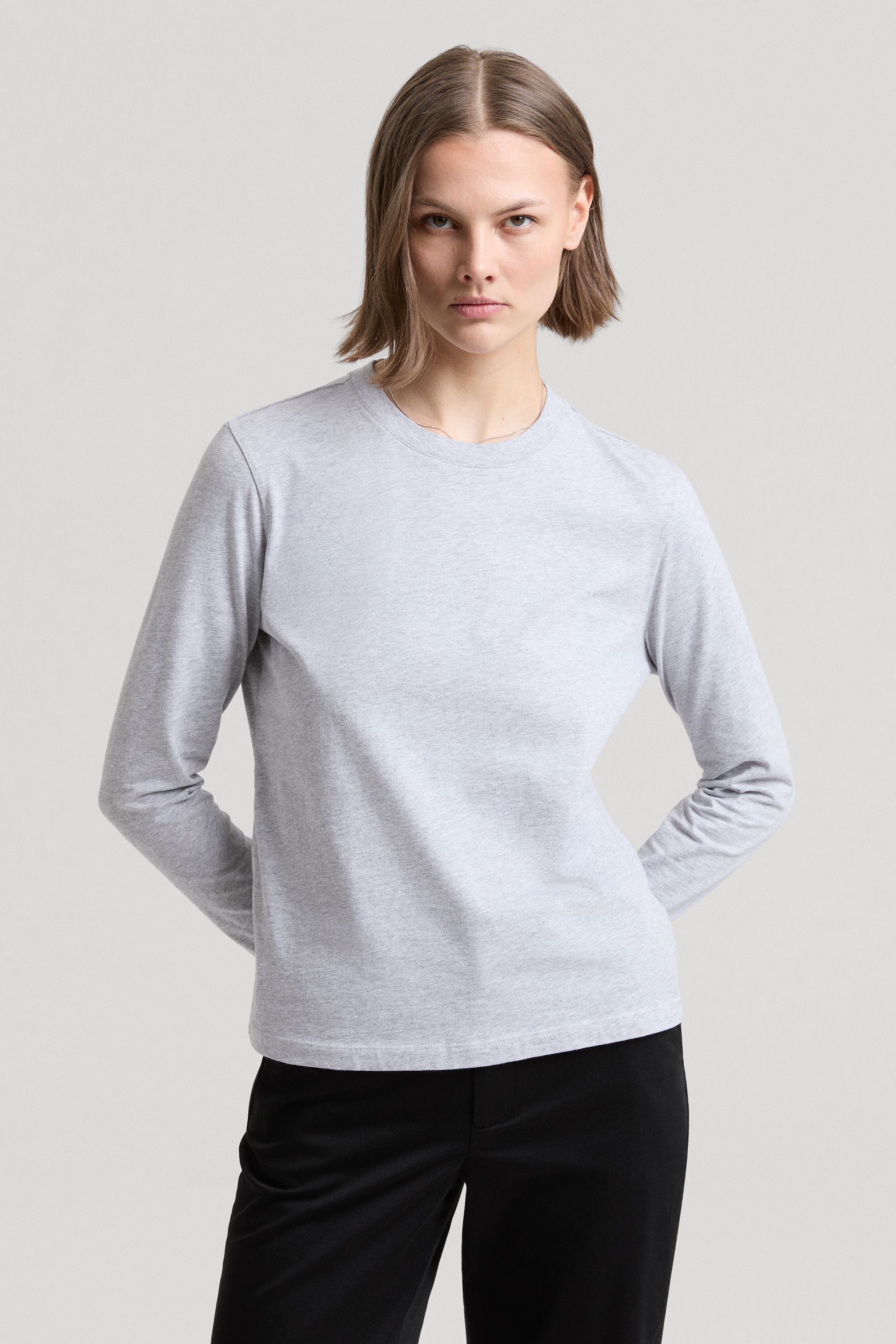 Image number 2 of The Long Sleeve T-Shirt - Archive