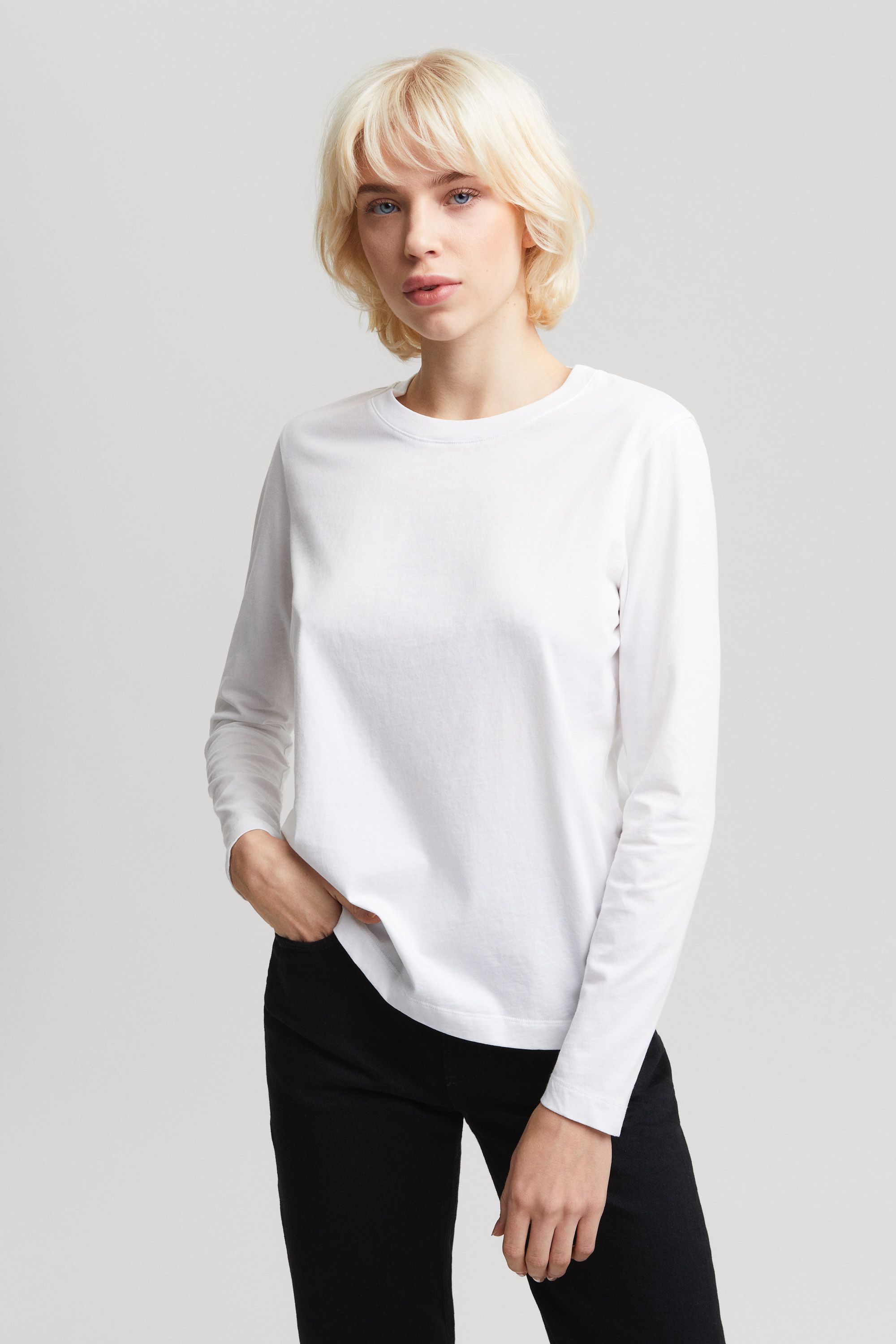 Image number 2 of The Long Sleeve T-Shirt - Archive