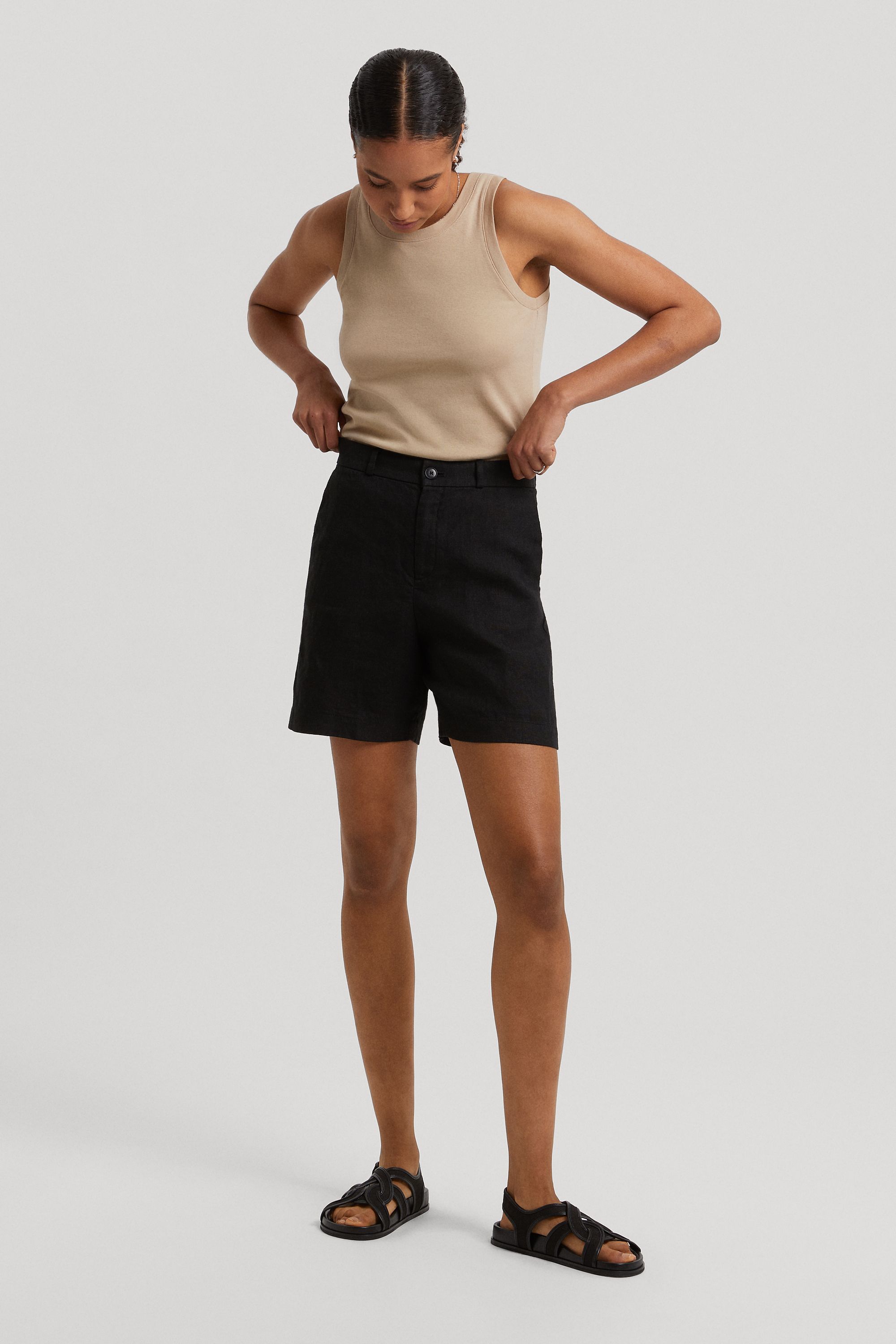 Image number 6 of The Linen Shorts - Archive
