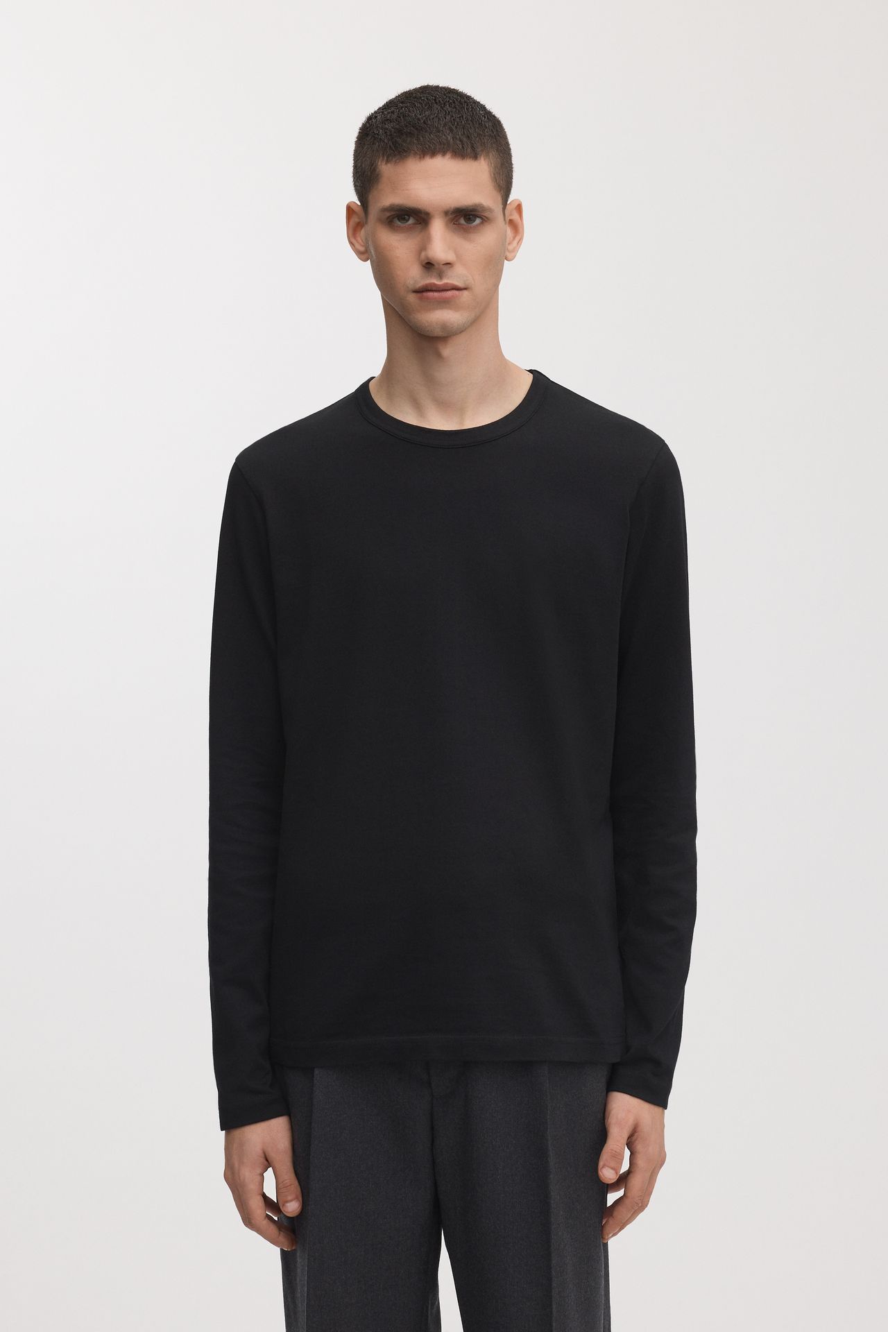 Picture of Minimalist Organic Cotton Long-Sleeve T-Shirt - Men's
