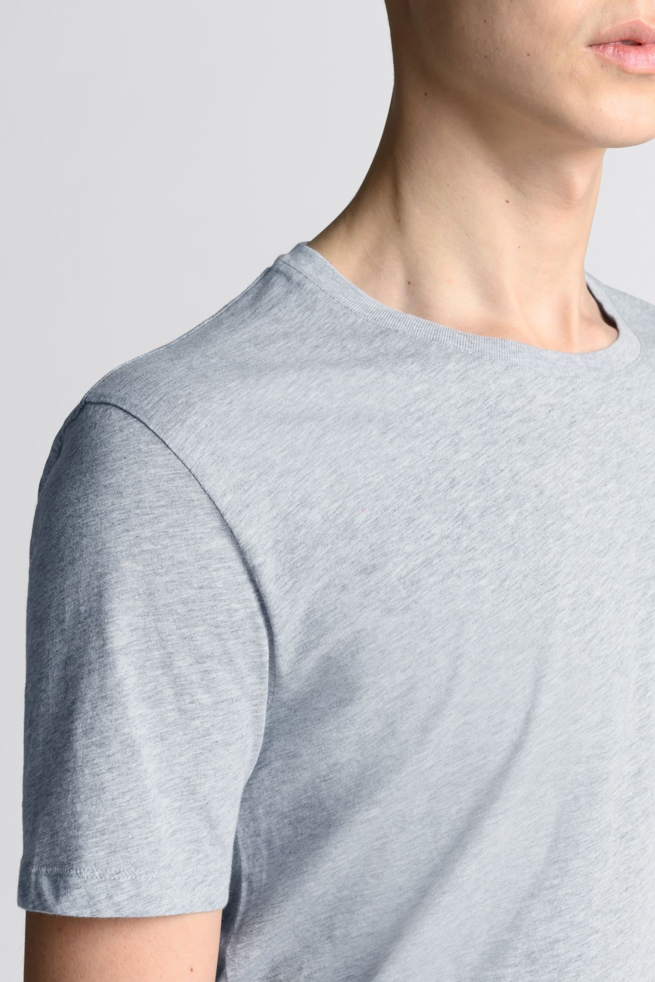 Image number 4 of The Lightweight T-Shirt - Archive 