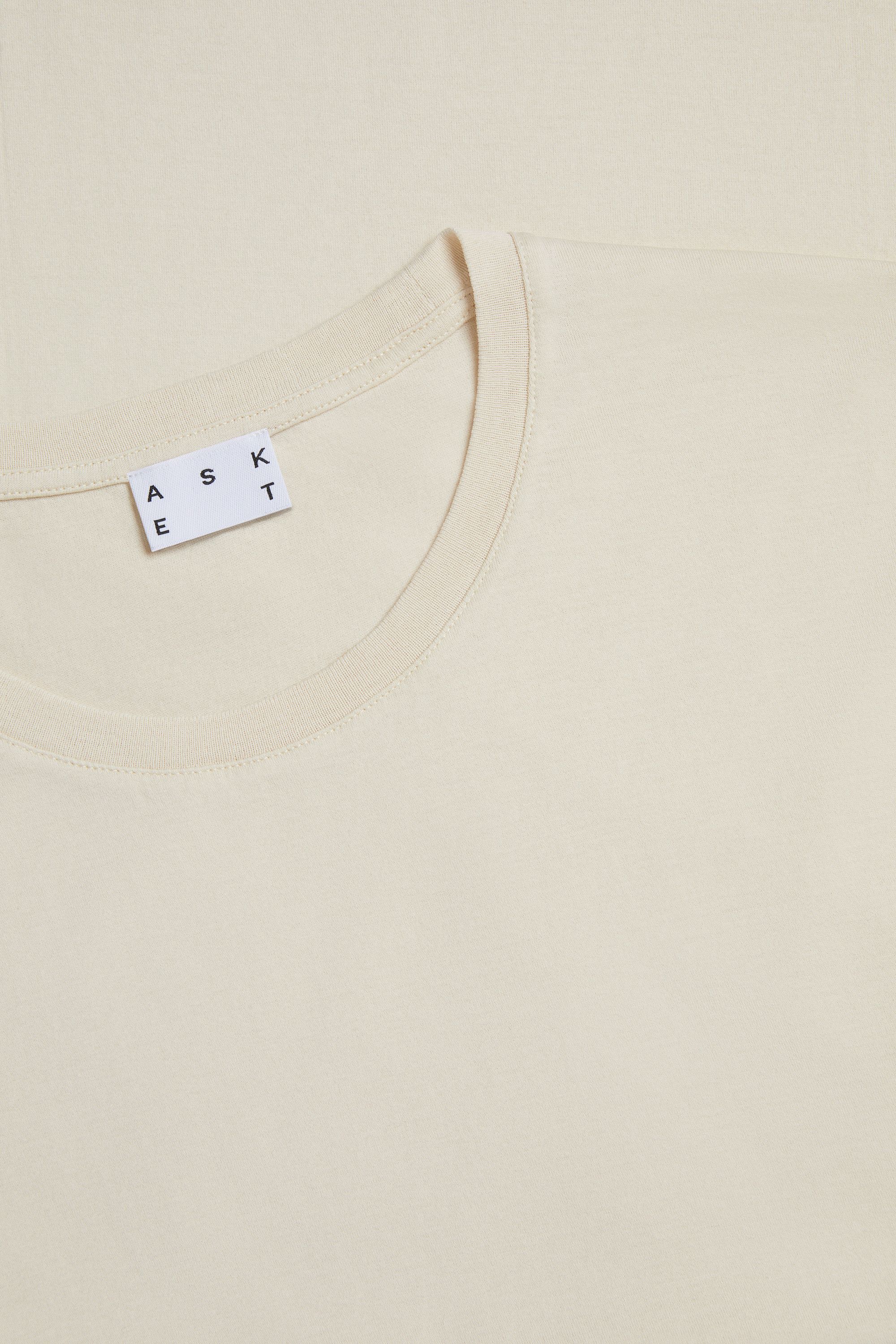 Image number 6 of The Lightweight T-Shirt - Archive 