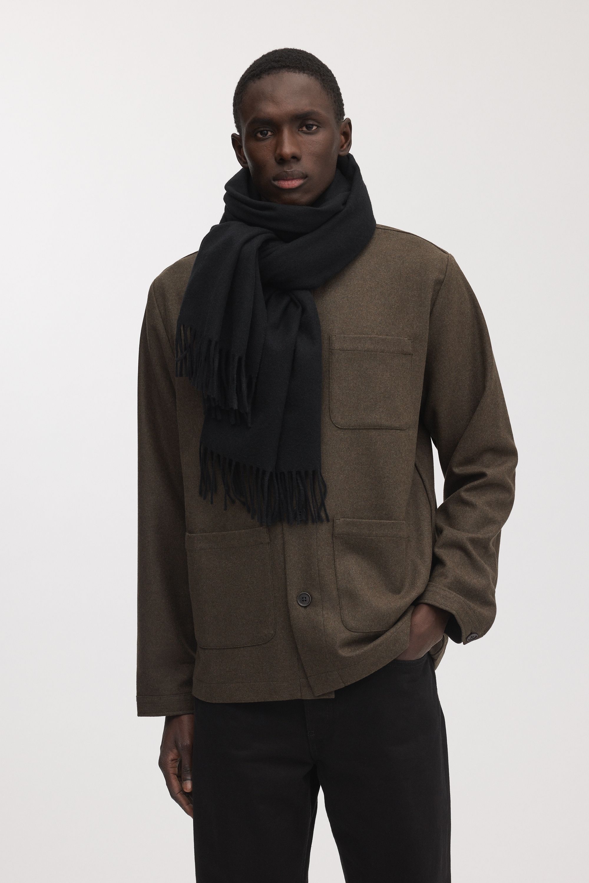 Image number 1 of The Oversized Cashmere Wool Scarf
