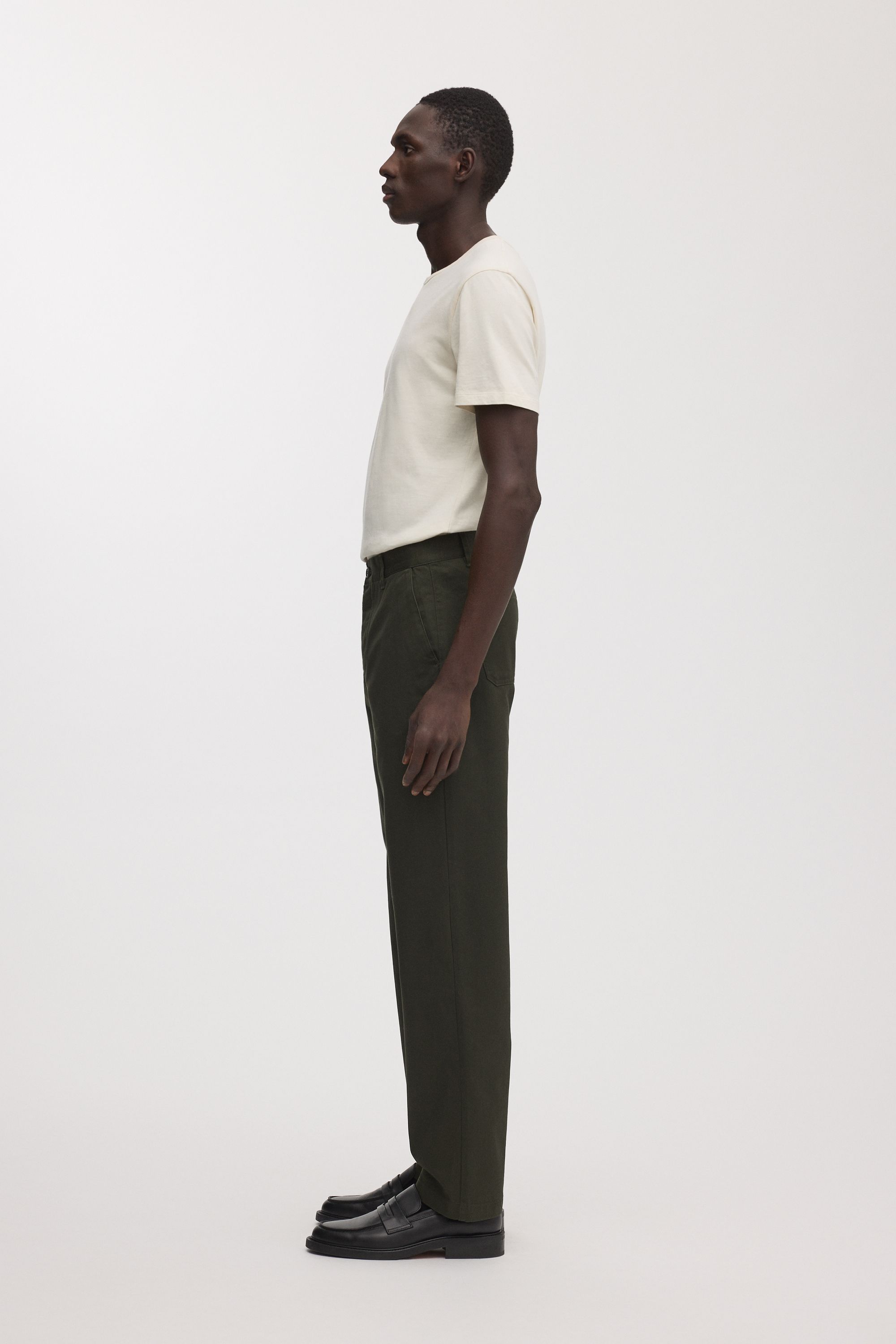 Image number 2 of The Loose Twill Chino