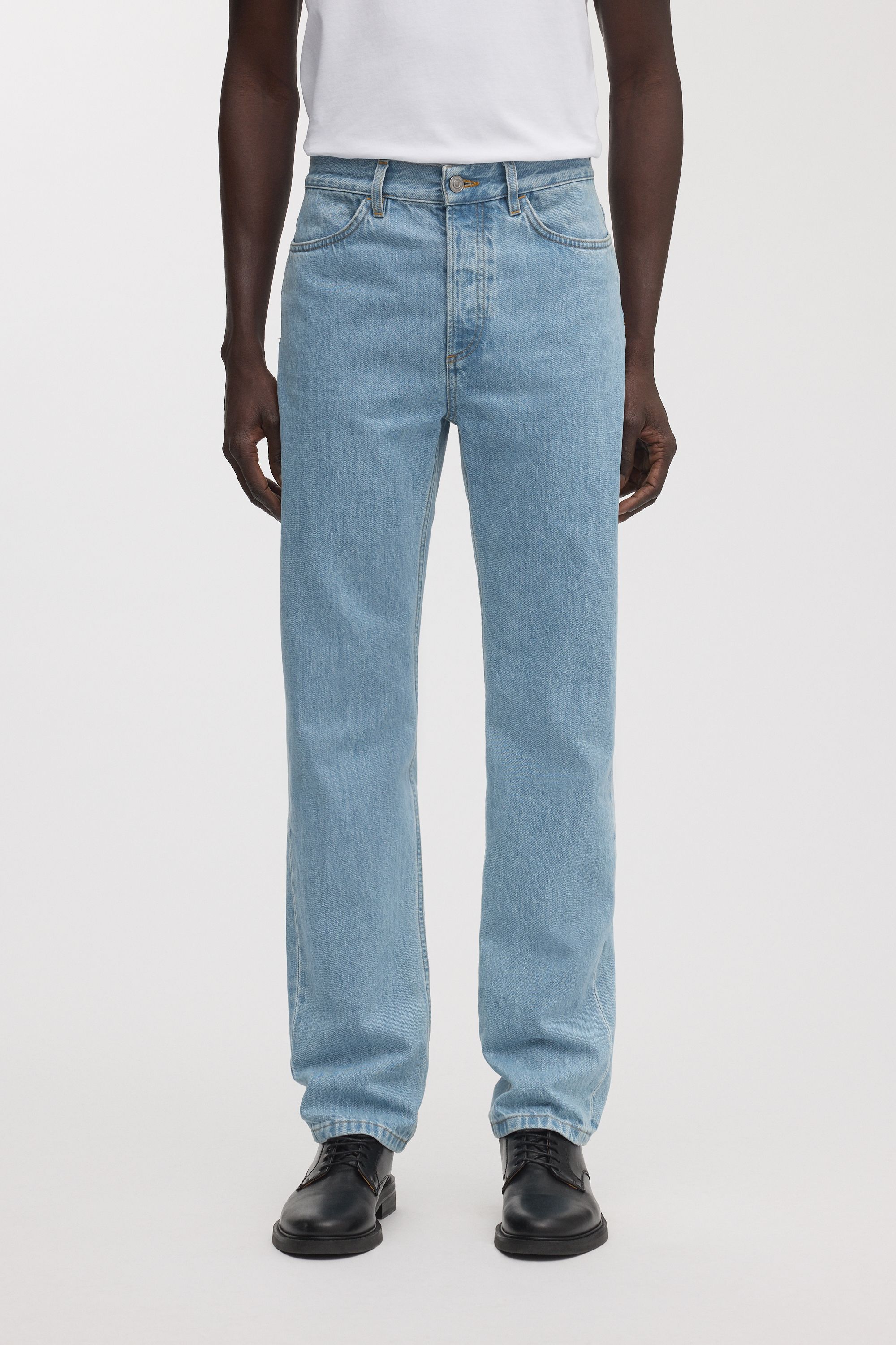 Image number 3 of The Regular Jeans