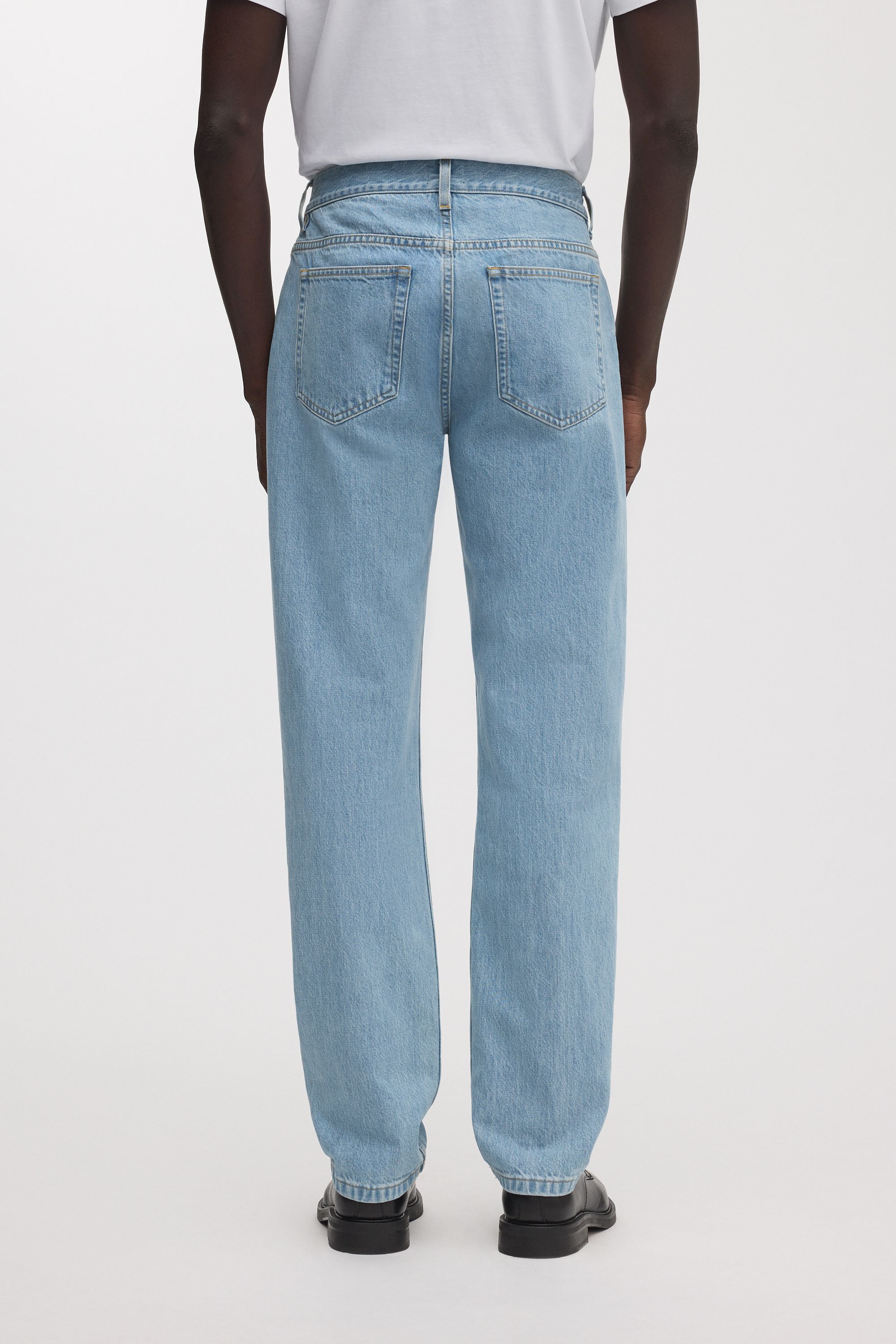 Image number 4 of The Regular Jeans
