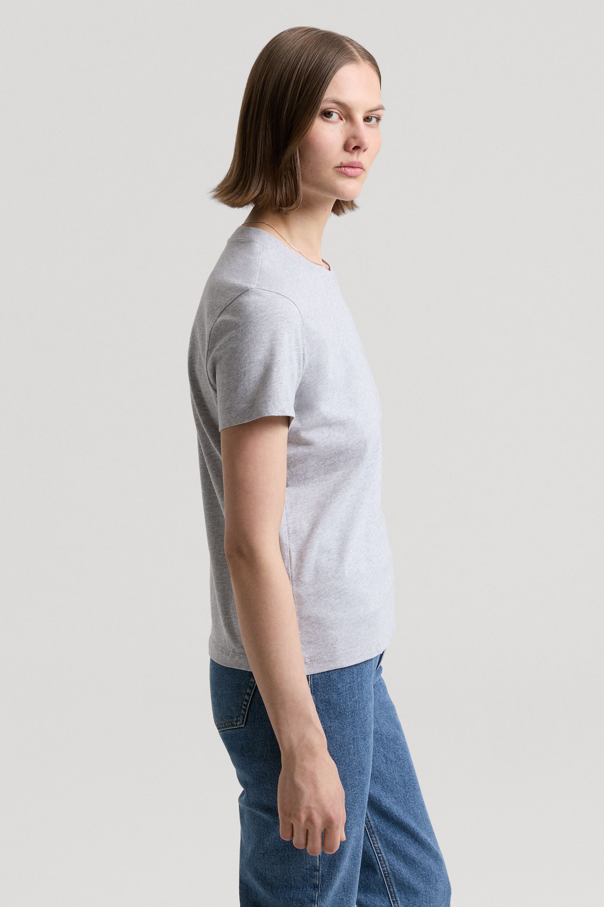 Image number 3 of The T-shirt - Archive