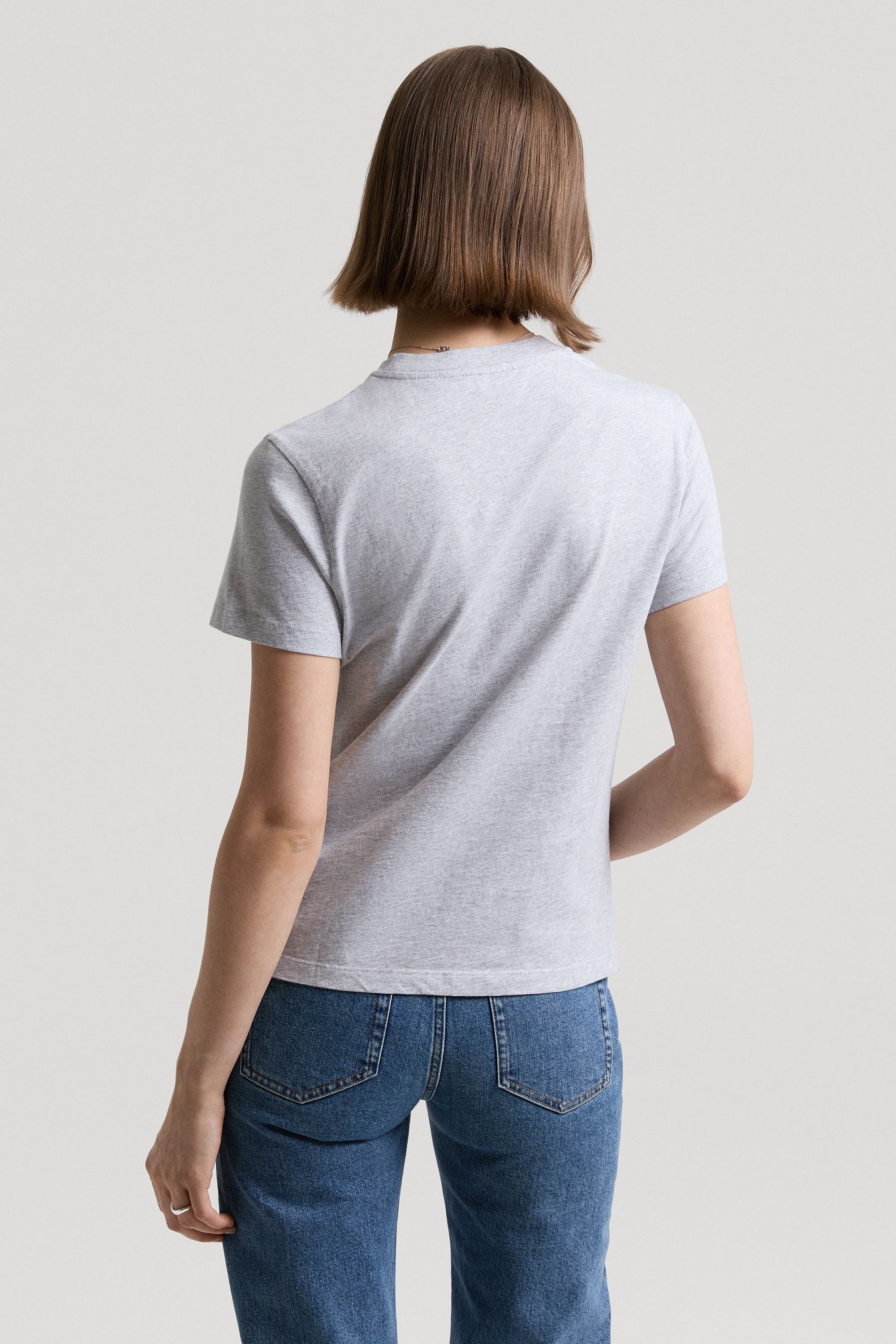 Image number 4 of The T-shirt - Archive
