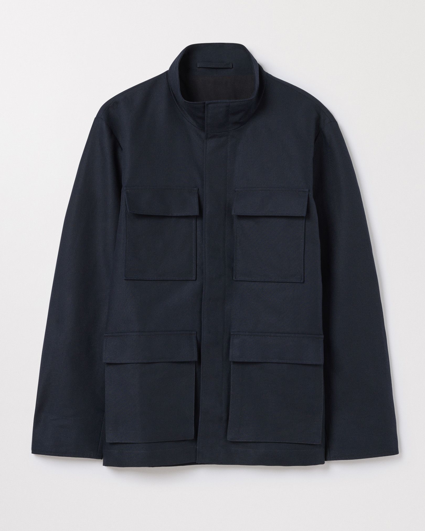 Hidden front placket with one-way zip and snap buttons