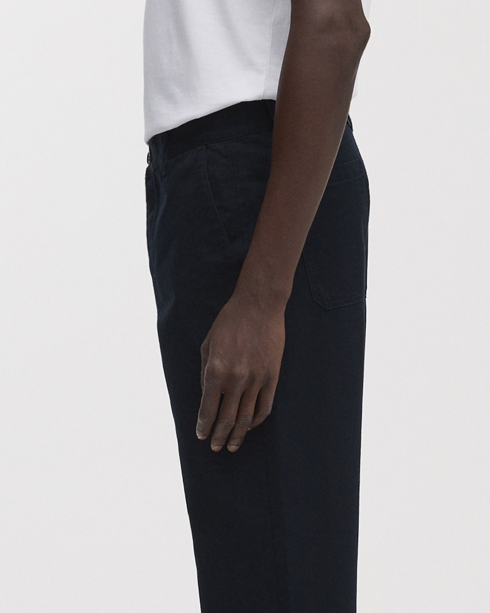 Slanted side pockets and patch pockets at back