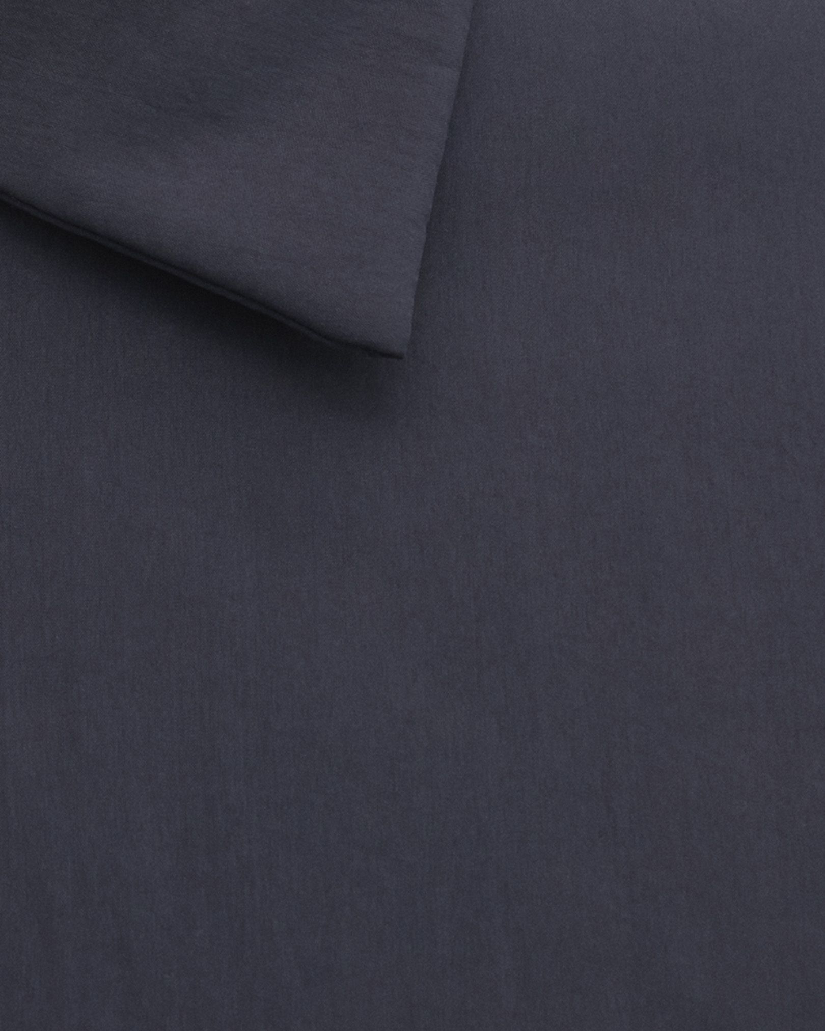 Inner welt pocket with snap button