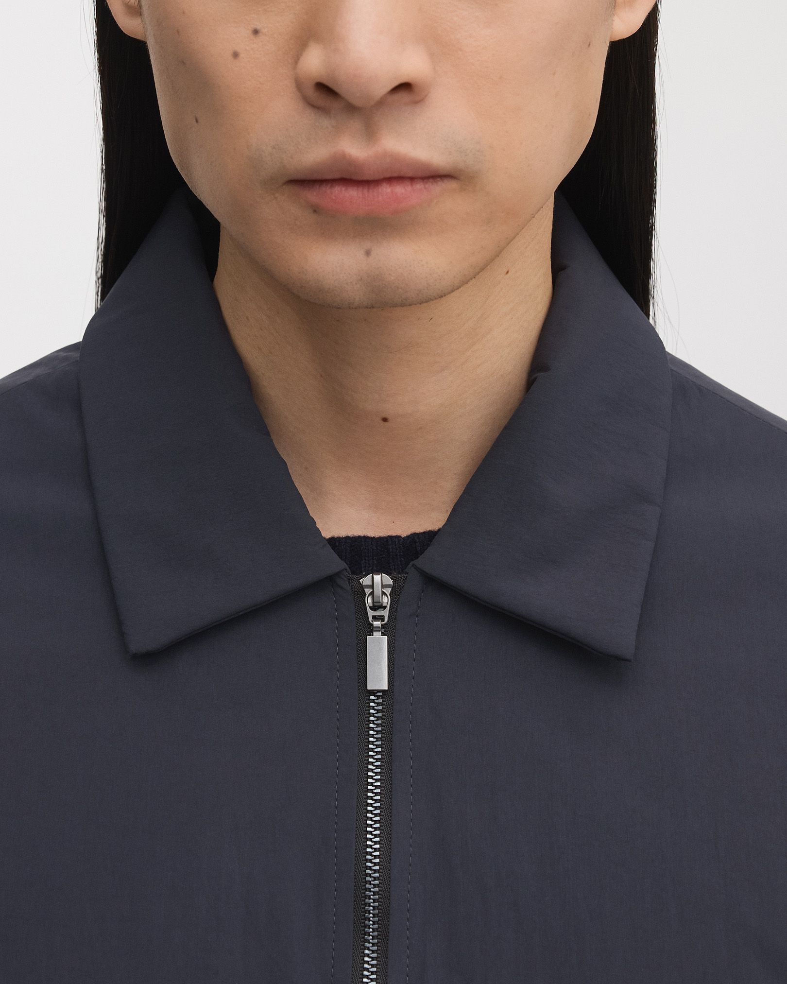 Cut-away collar