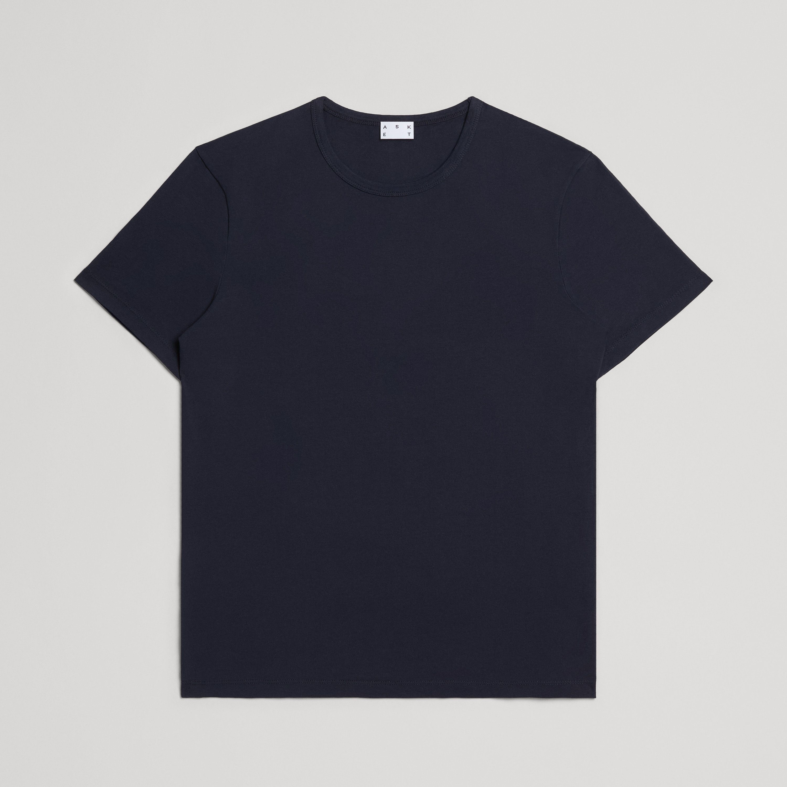 Dark Navy T-Shirt | Premium Heavyweight Cotton Crewneck | Asket