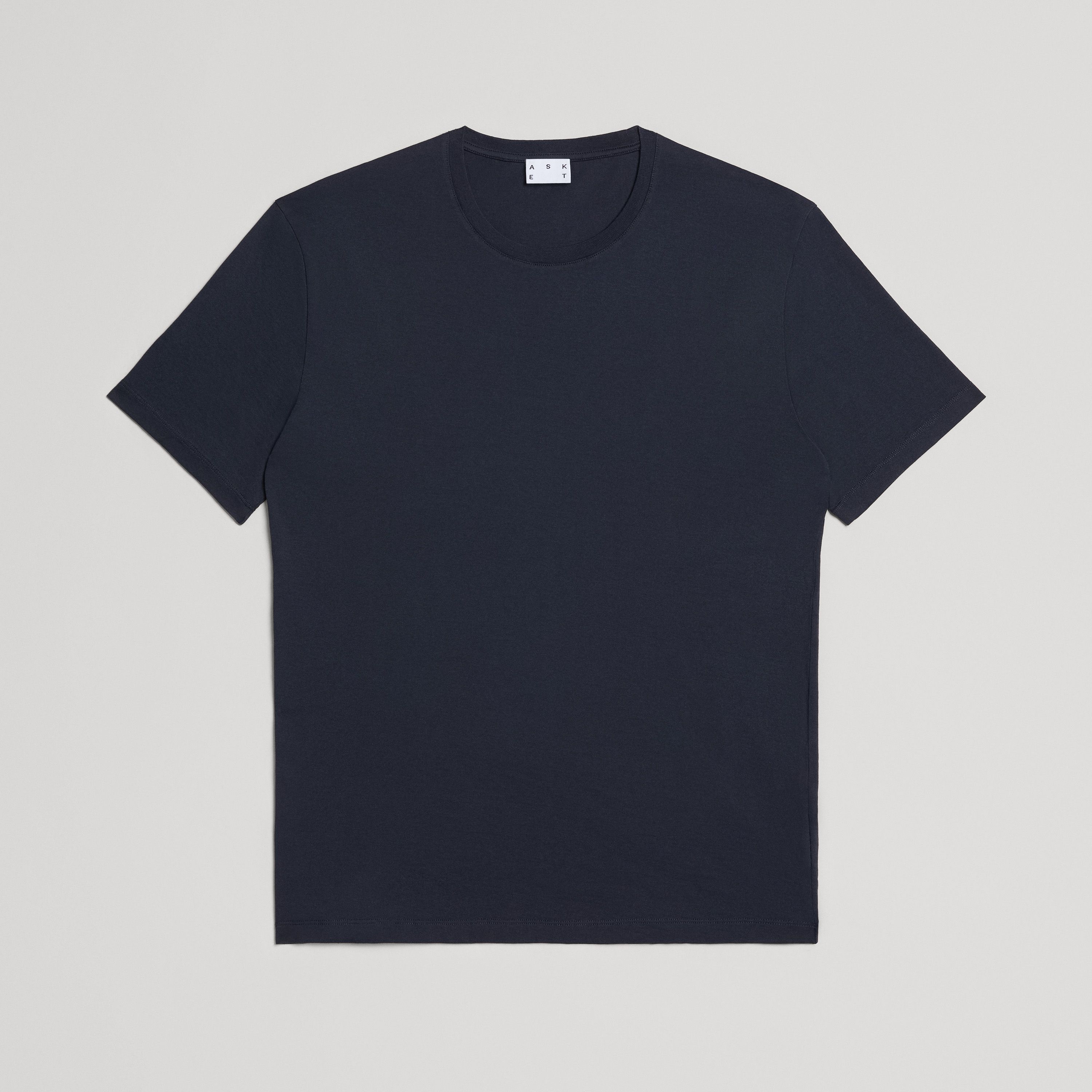 SMOOTH COTTON JERSEY ブラック無地タックアウト半袖シャツ