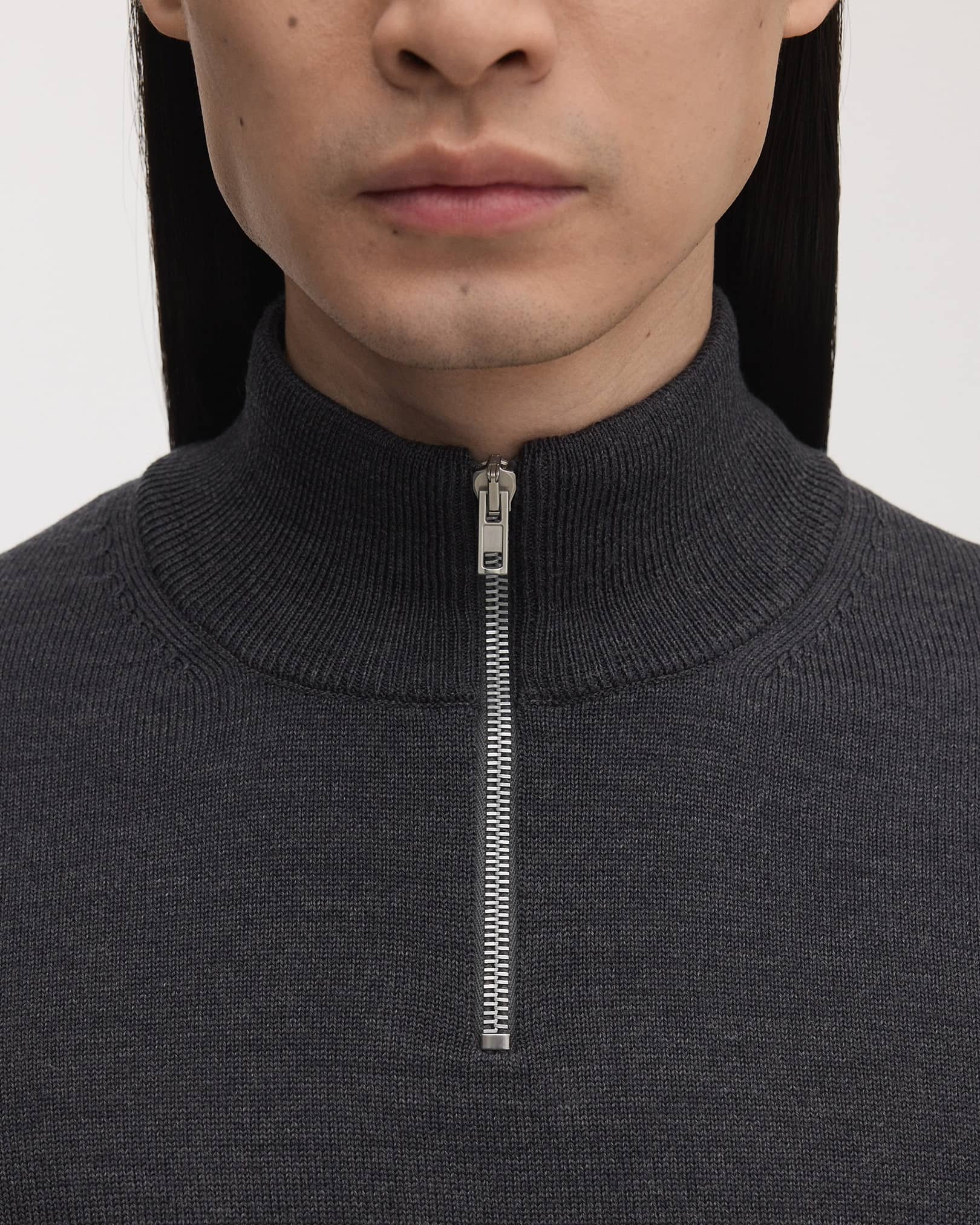 Brushed metal zipper