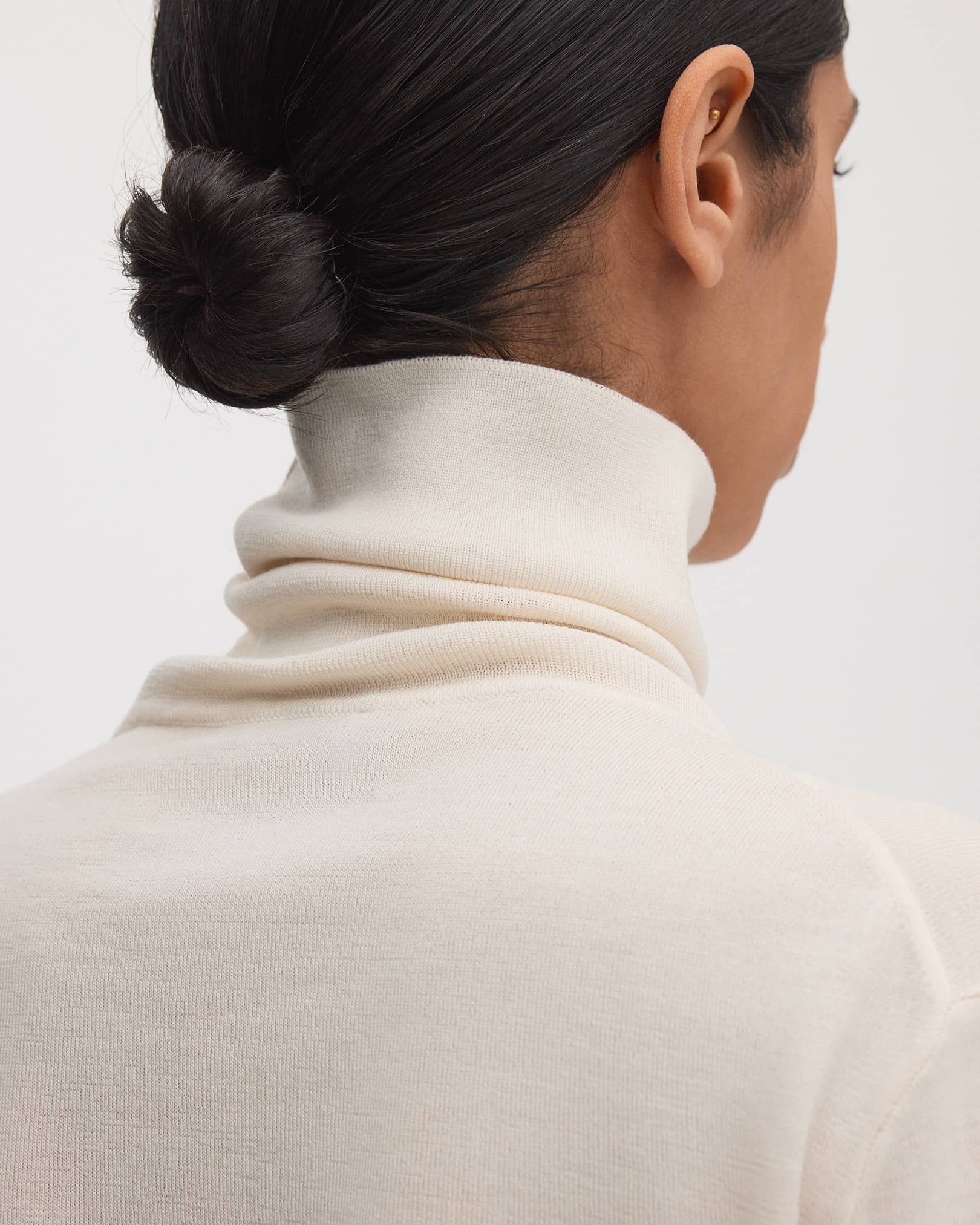 24 gauge plain knit from 2/48 Tollegno 1900 yarn