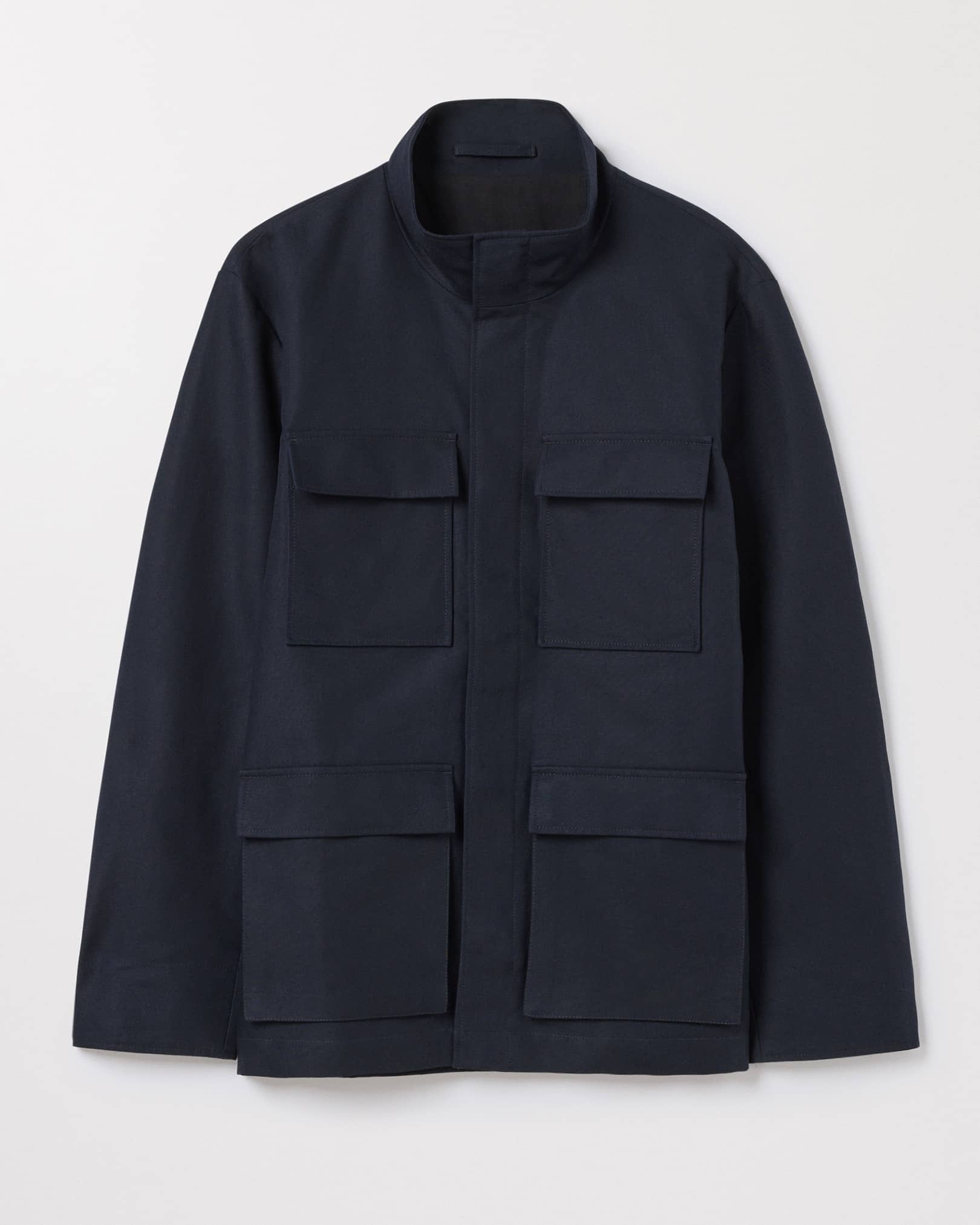 Four front pockets with snap buttons