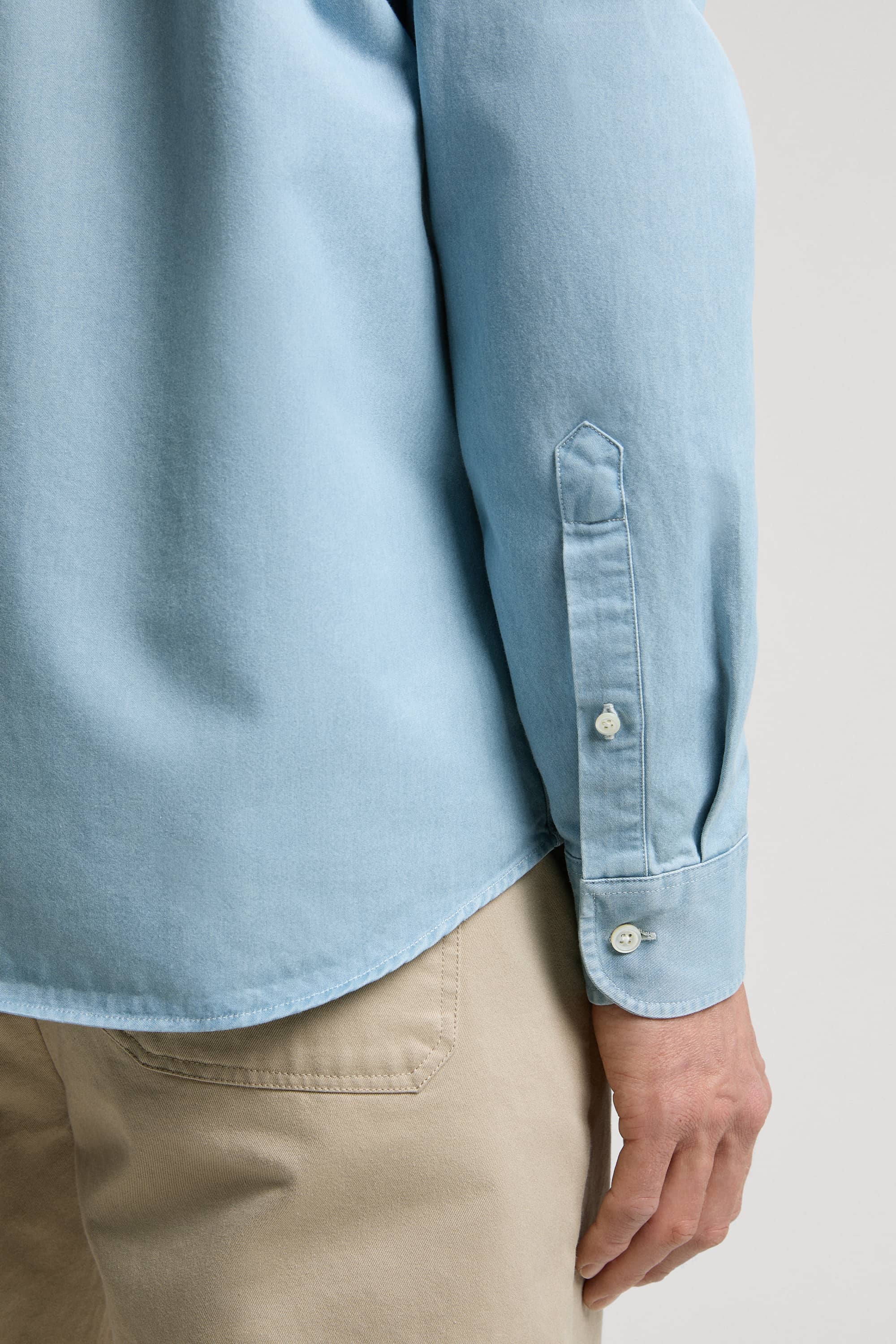 Image number 6 of The Denim Shirt v1.1 - Archive