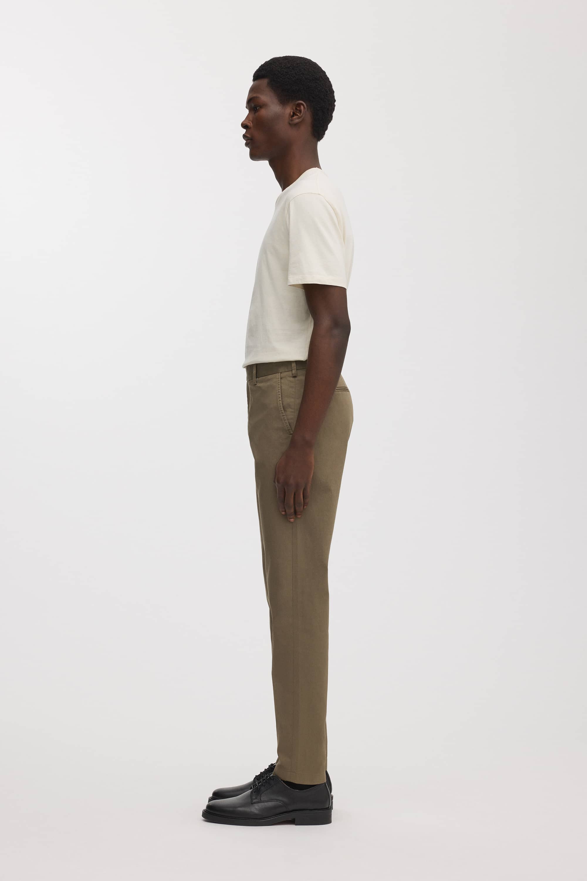 Image number 3 of The Slim Chino