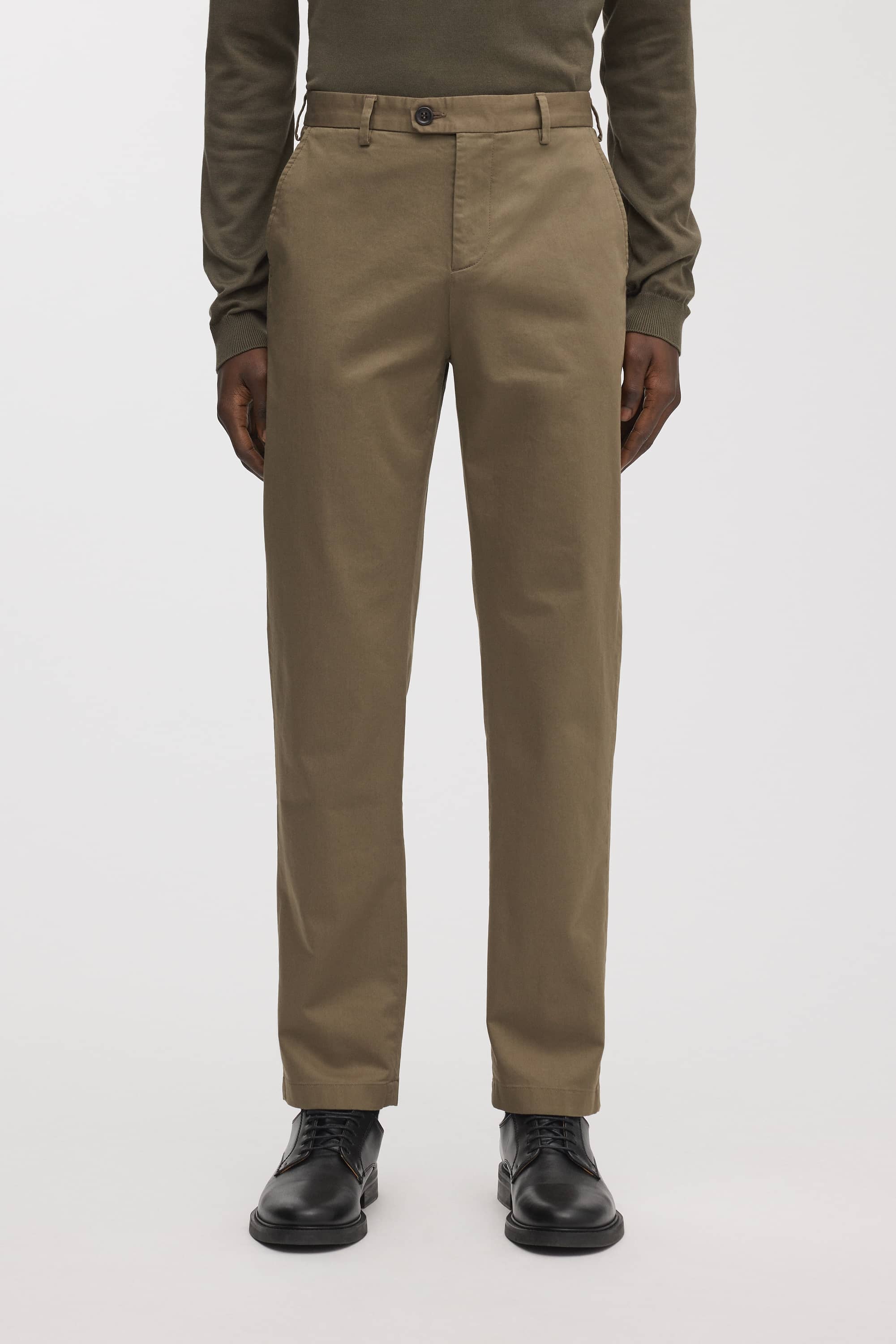 Image number 2 of The Regular Chino