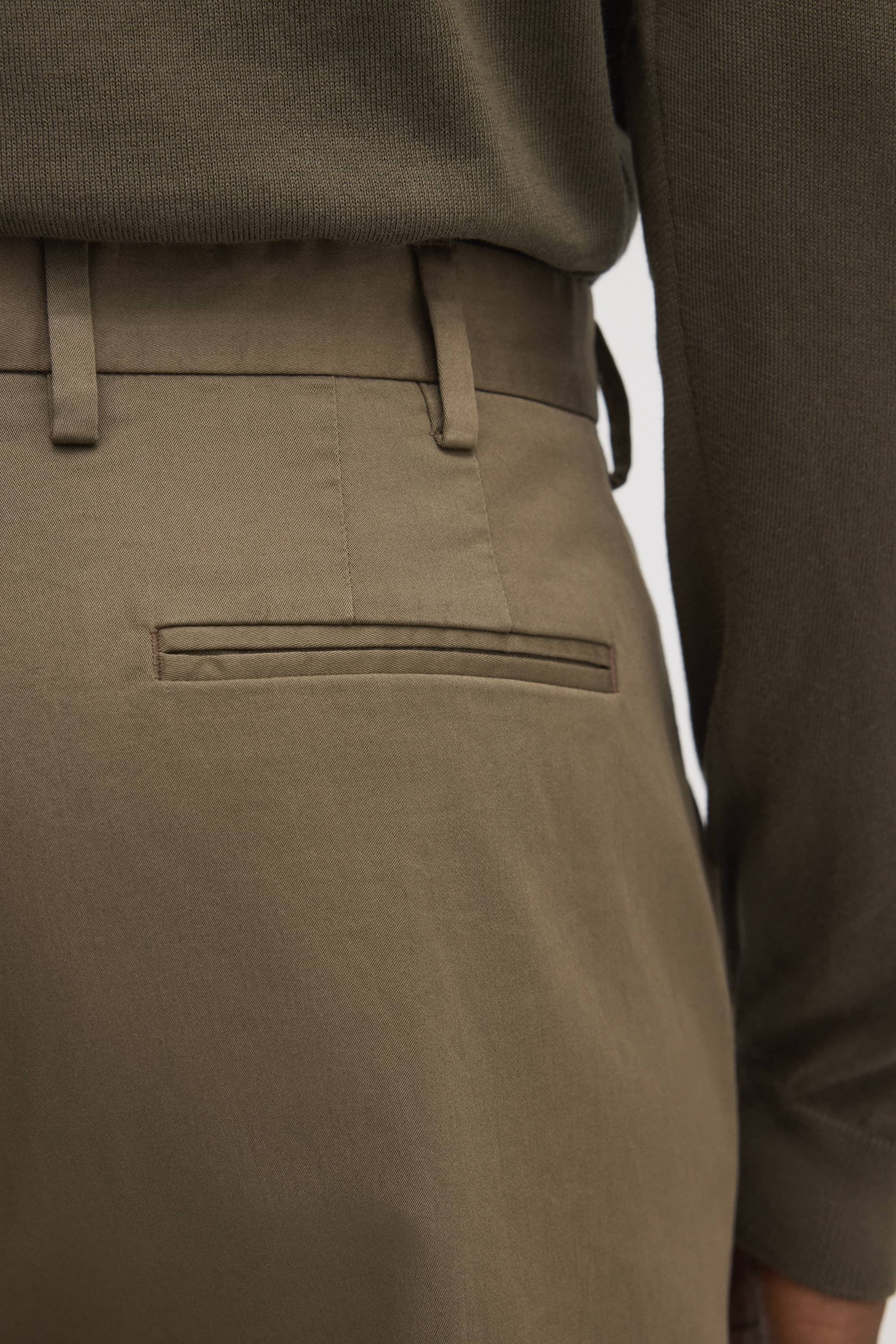 Image number 5 of The Regular Chino