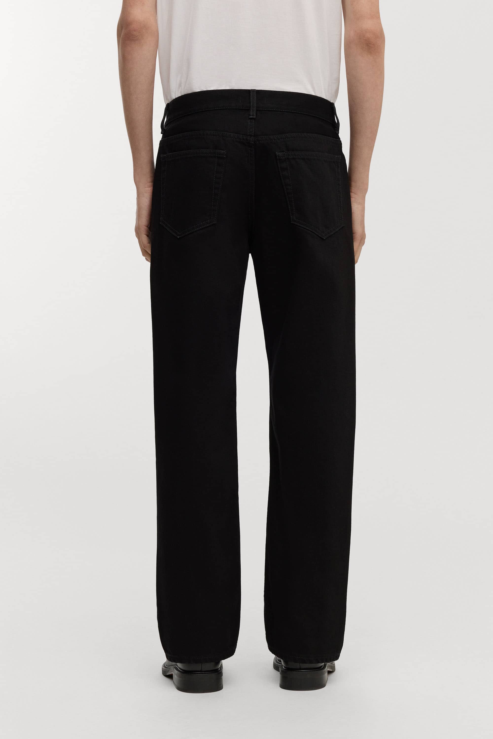 Image number 4 of The Loose Jeans
